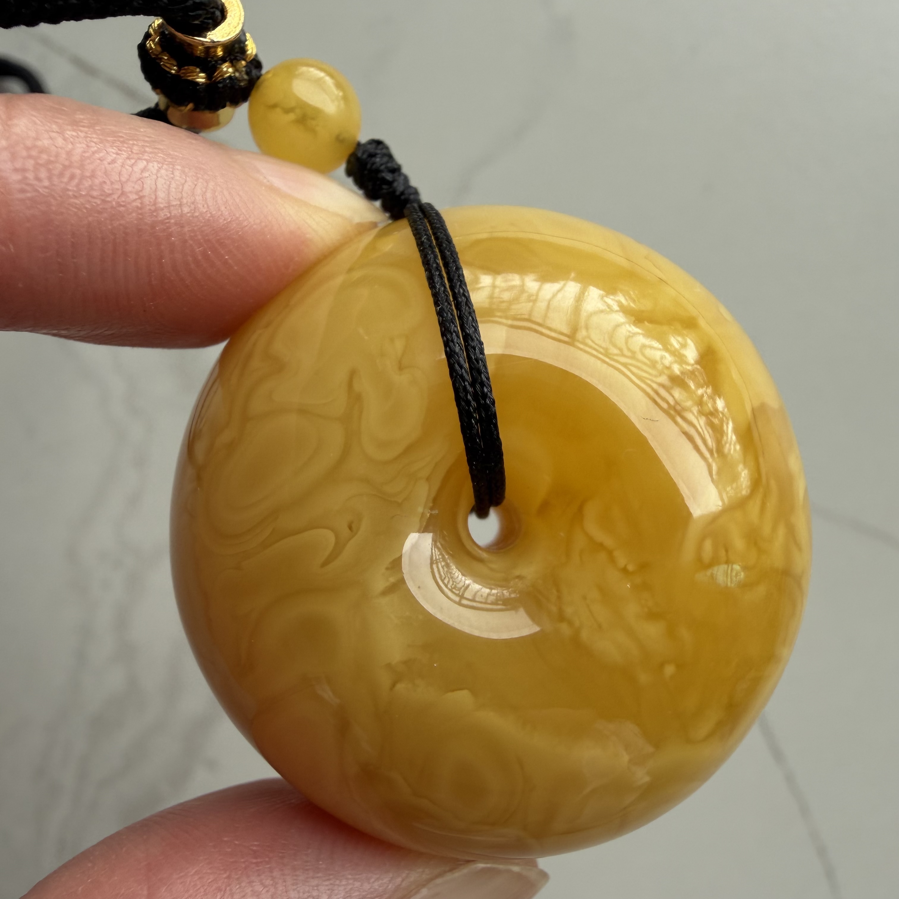 ［閉店一口價］波羅的海濃蠟麵包扣