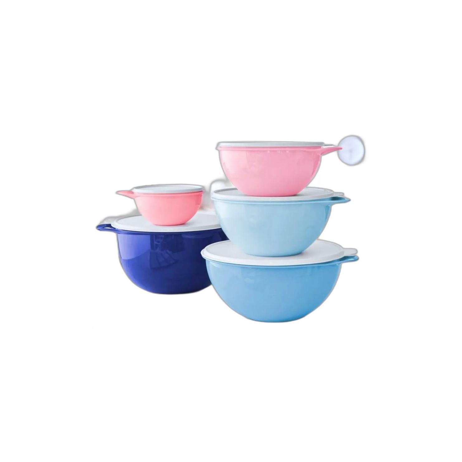 Stackable Plastic Mixing Bowls with Lids - Set of 4