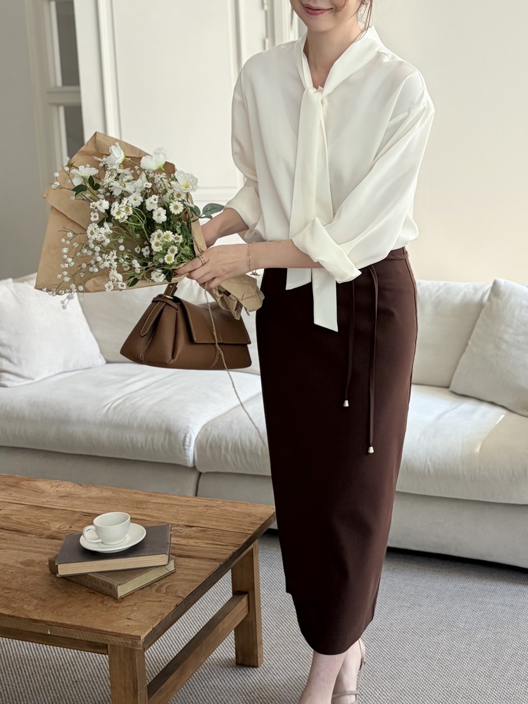 Two-way Tie Detail Blouse (Ivory)