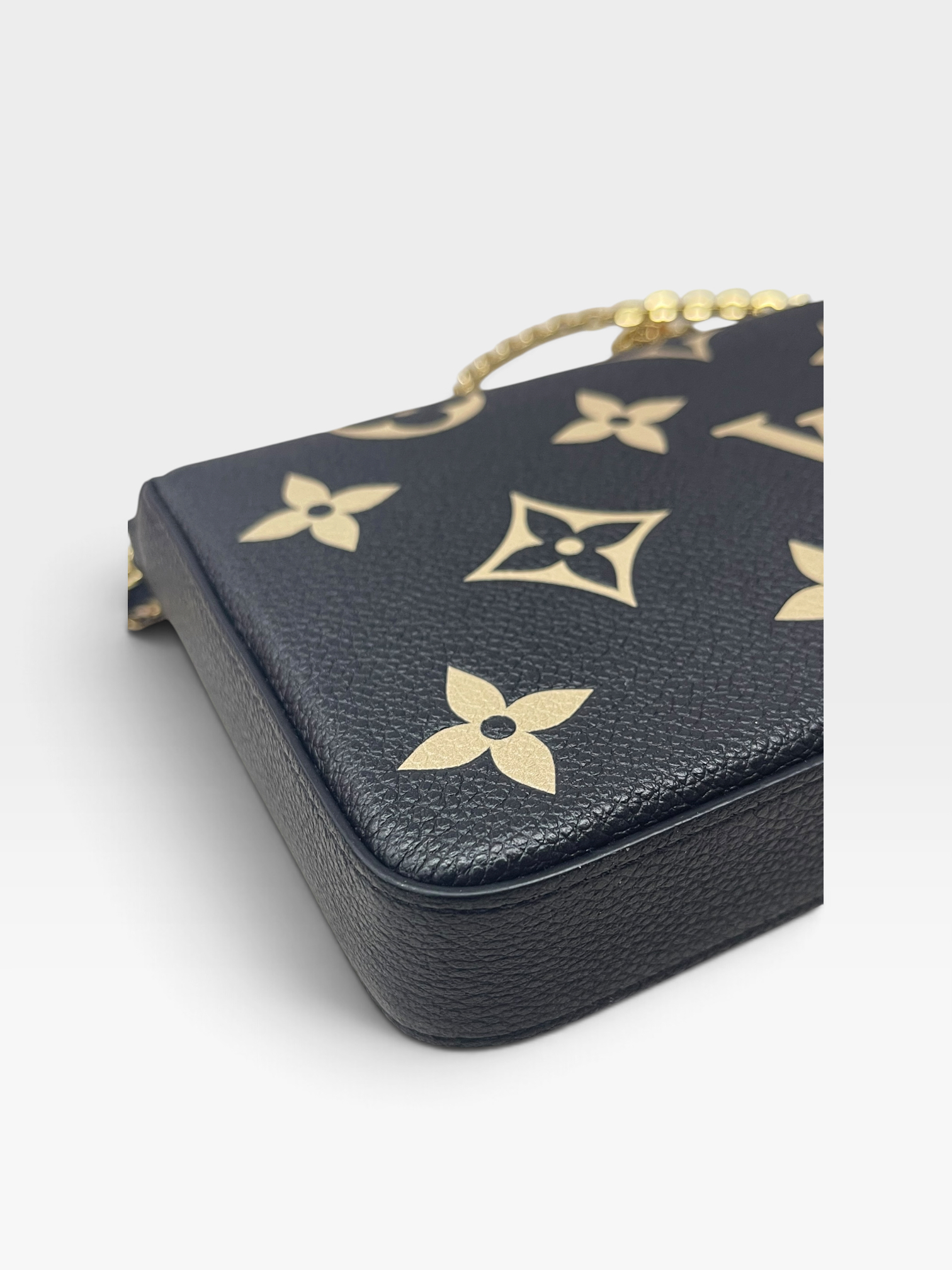 Pre-Owned LV Félicie Pochette / Product Code: 093004