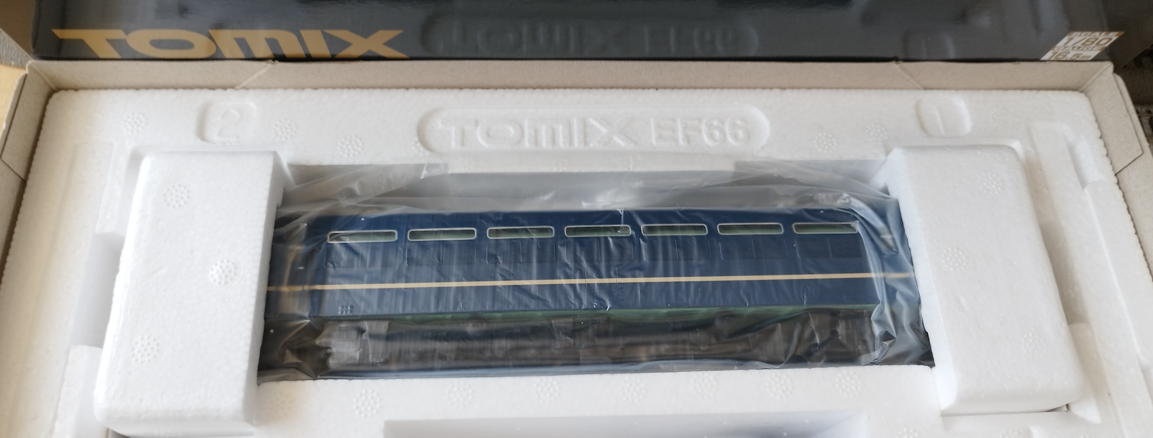 TOMIX HO-2528 日本國鐵 EF66-0 型電力機車（後期型，高級型）