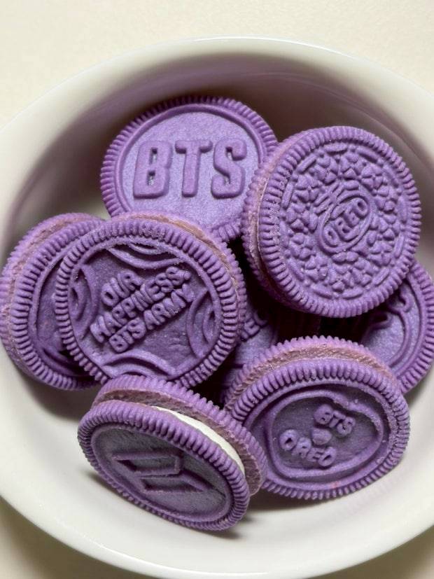 ARMY必搶｜韓國天團 BTS 防彈少年團 X OREO 紫色黑糖夾心餅 2盒/套