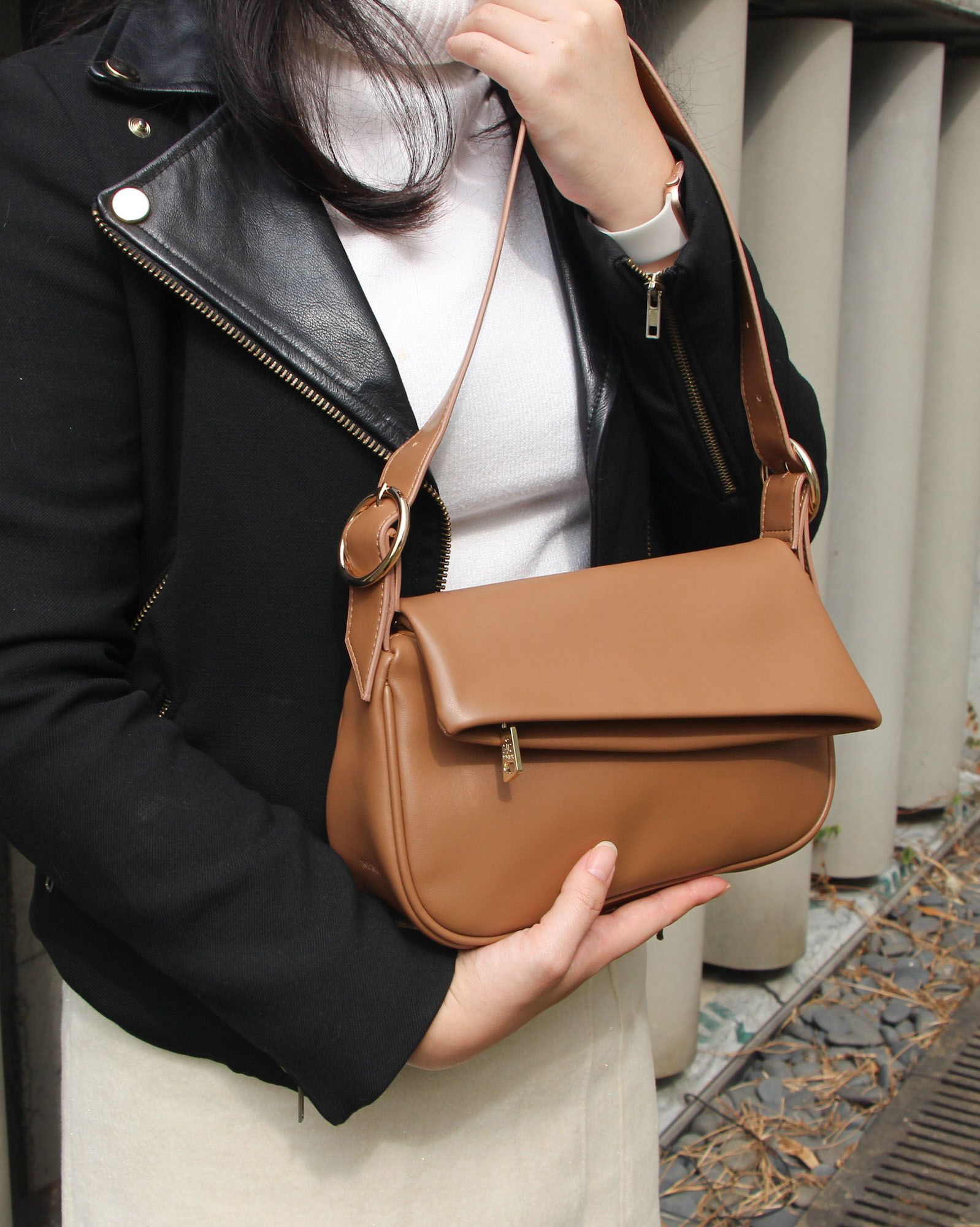 ＜港版STAND OIL．正宗香港製造包包＞ Sydney 2 ways 空姐包 (內付2種長度可調較式揹帶)