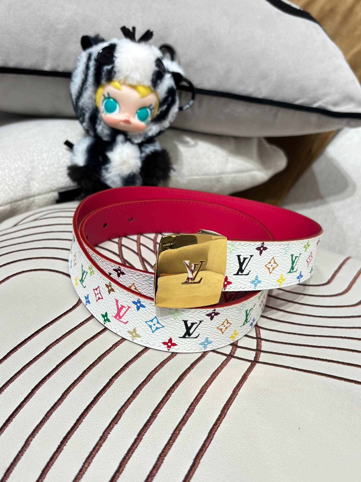 Lv belt 85cm 村上隆multicolour 100%Authentic, 98%New✅Dust bag