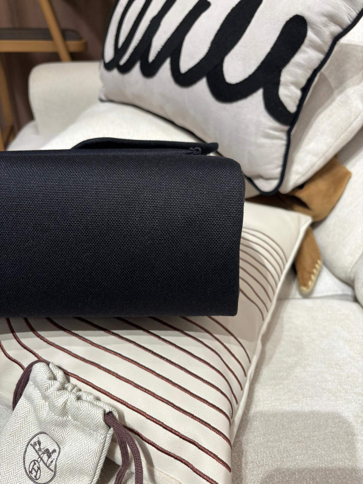 Hermes herbag 31 ,STAMP B 黑色銀扣  100%authentic,99%new ✅ Key lock ✅dust bag ✅box