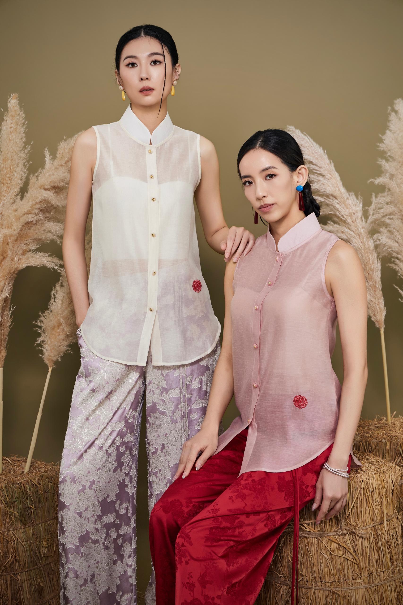 CB2784 Mandarin Collar Sheer Sleeveless Blouse