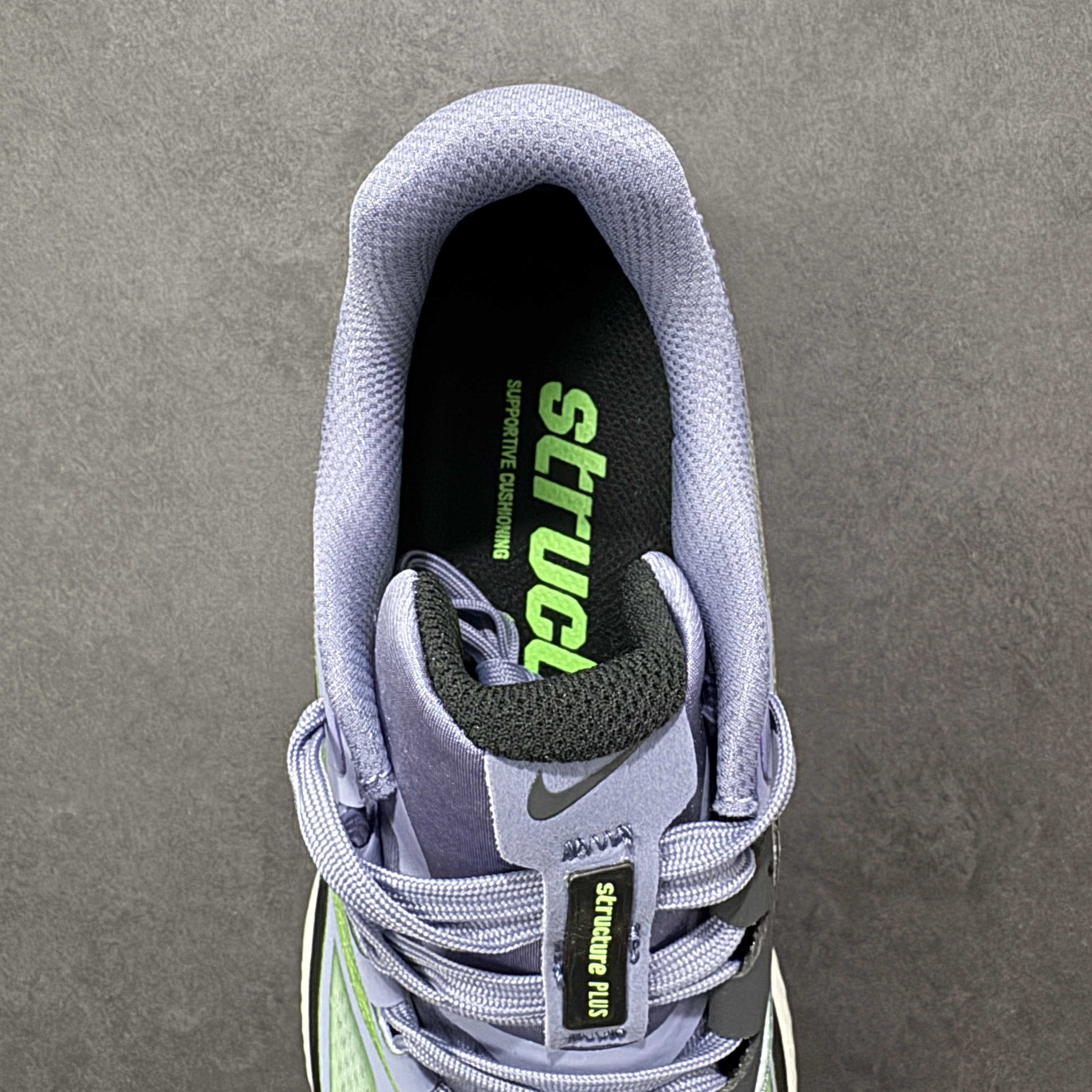 Nike Structure Plus HQ3048-501