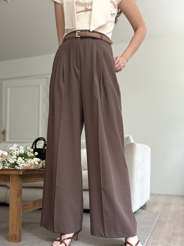 [極薄!] Strap Detail Pleated Pants (Brown)