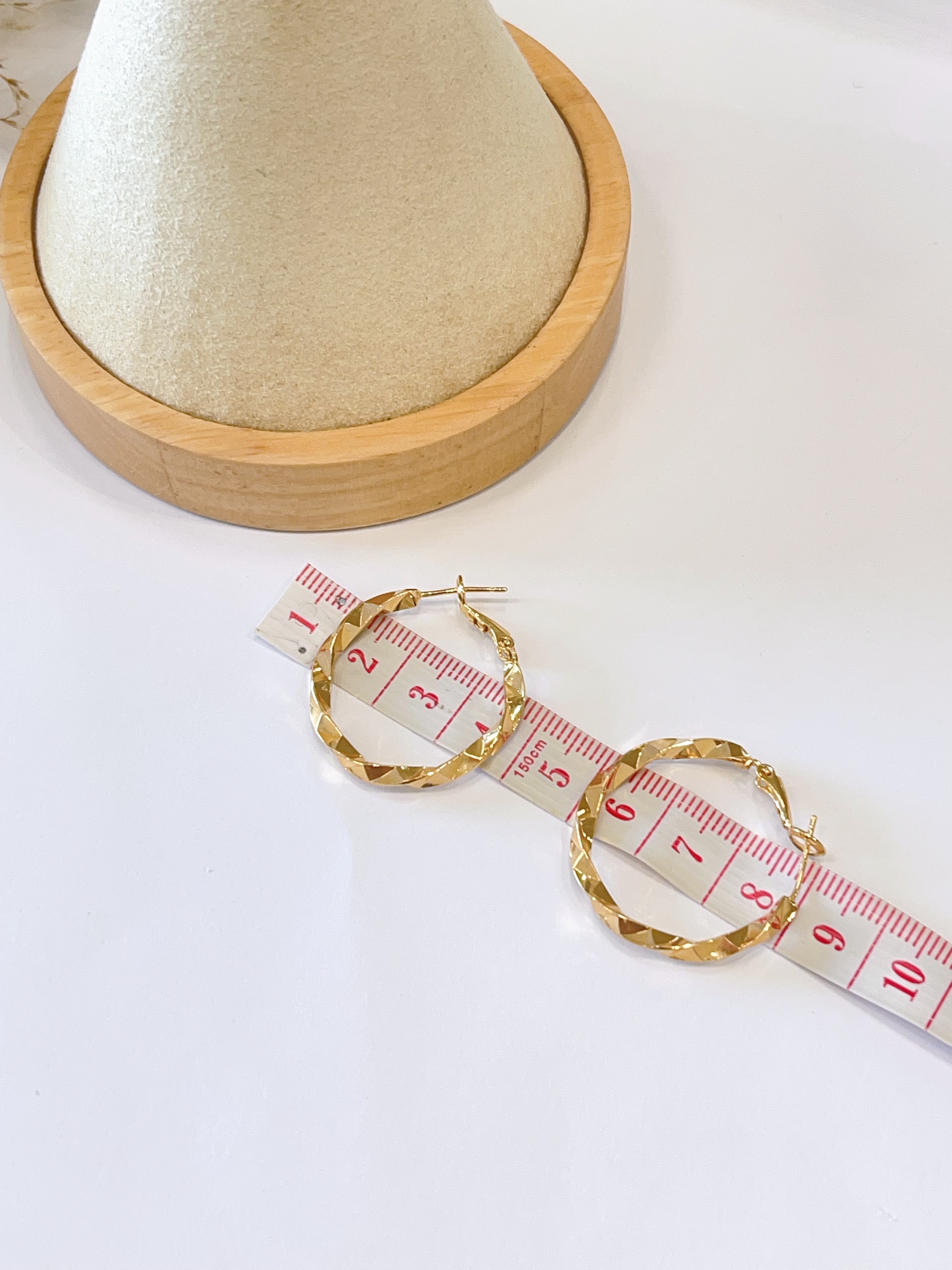 极简金色麻花款式耳圈耳环