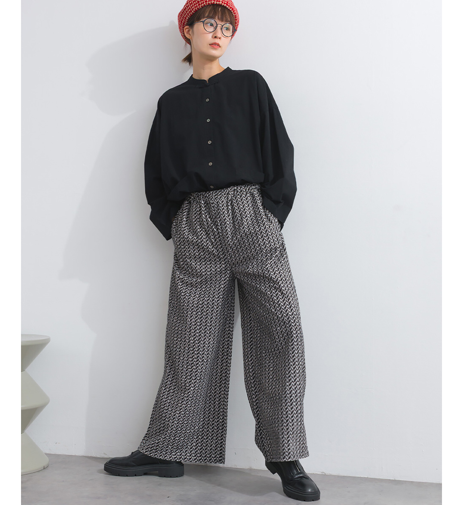 LP - 鯡魚骨紋長褲 (黑色)