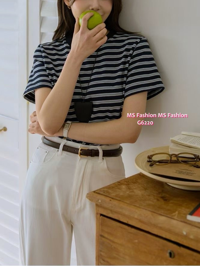 G6220 韓國🇰🇷拼色橫間top