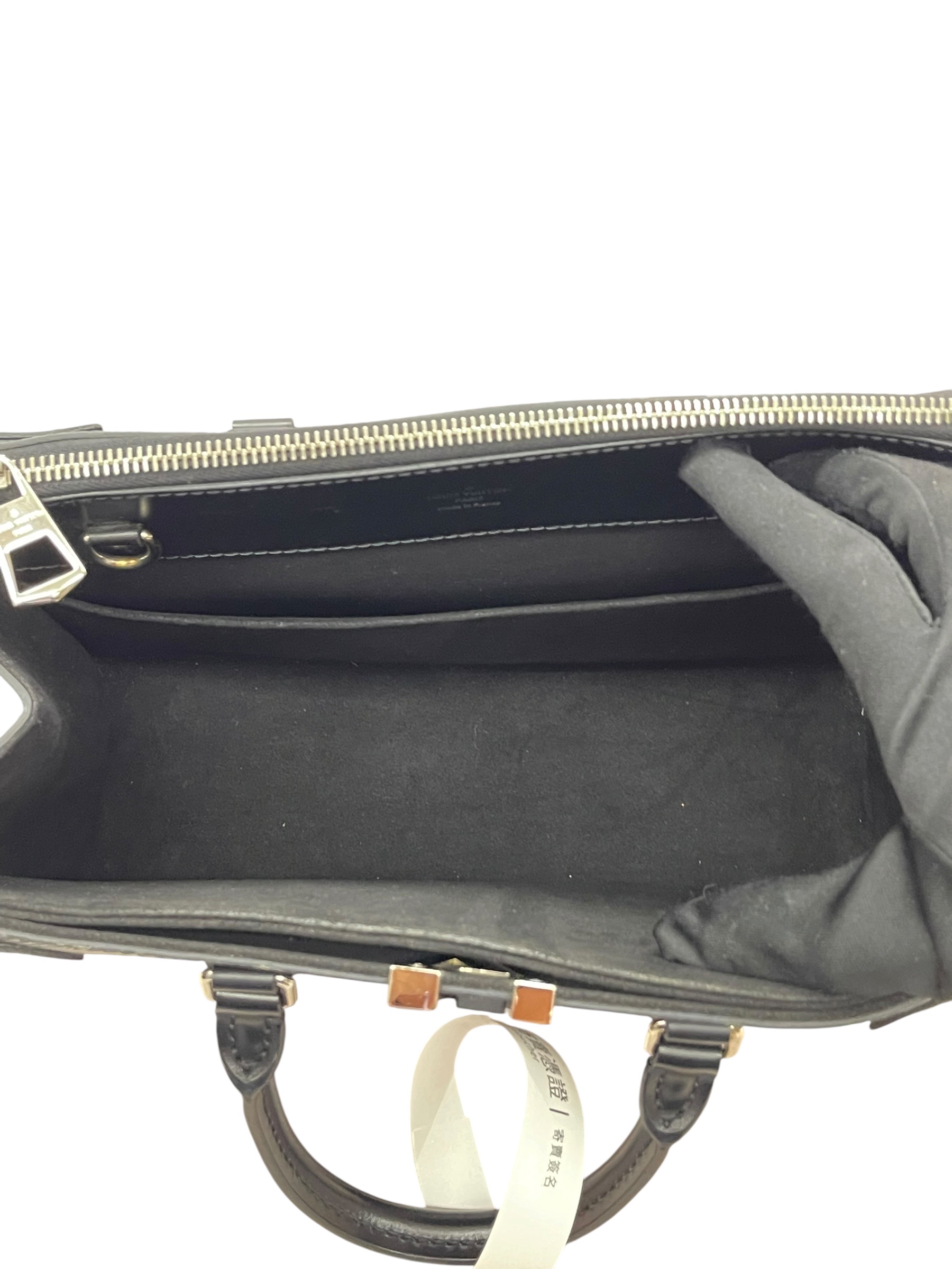 Pre-Owned Louis Vuitton Grenelle Tote Bag / Product Code: 080521