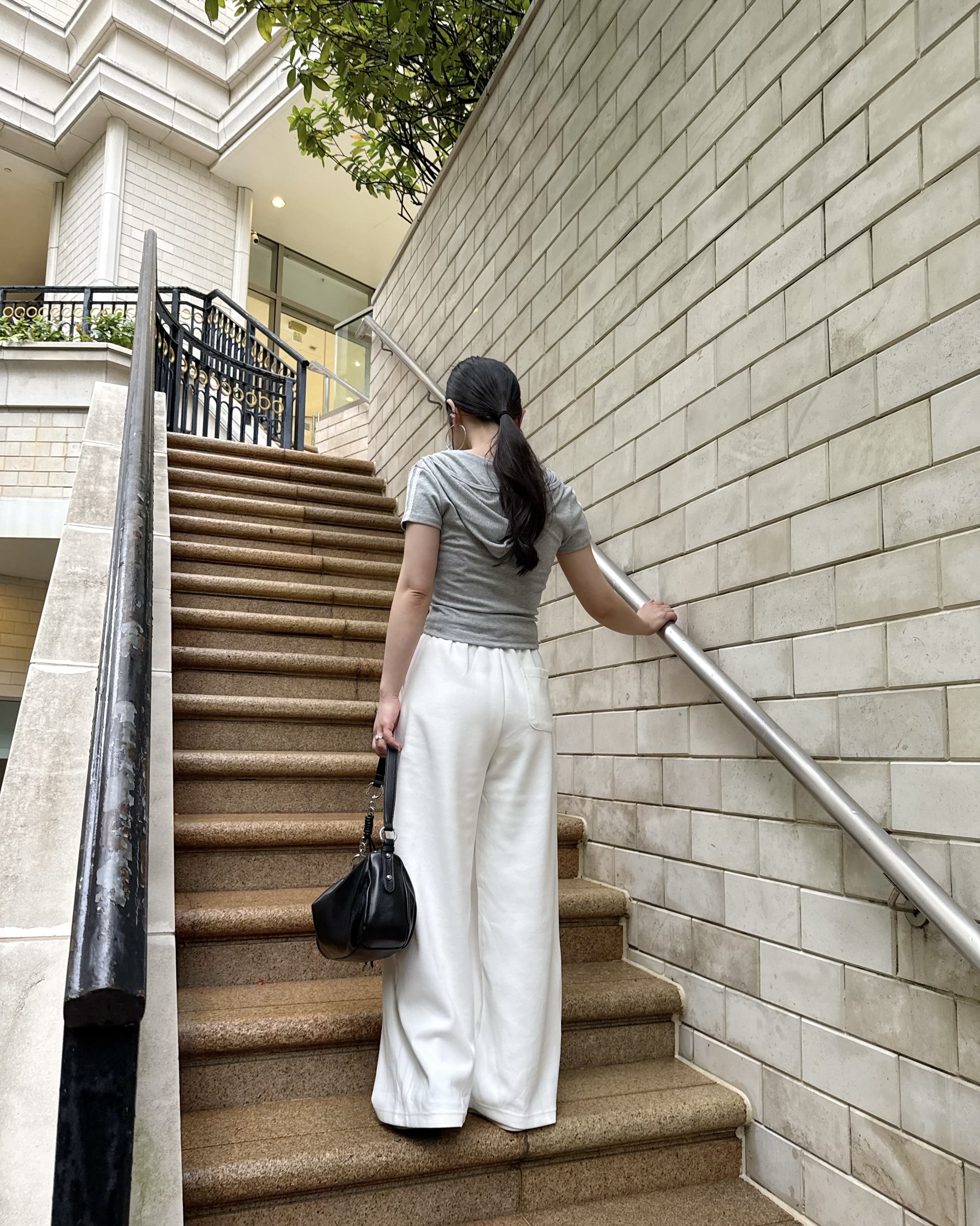 F11 喱士邊有帽Top