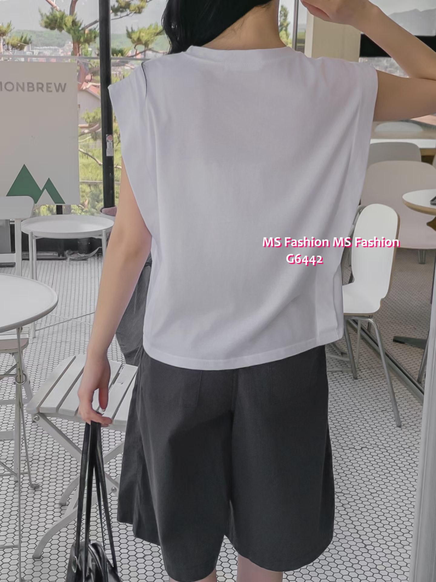 G6442 靚靚字母print top