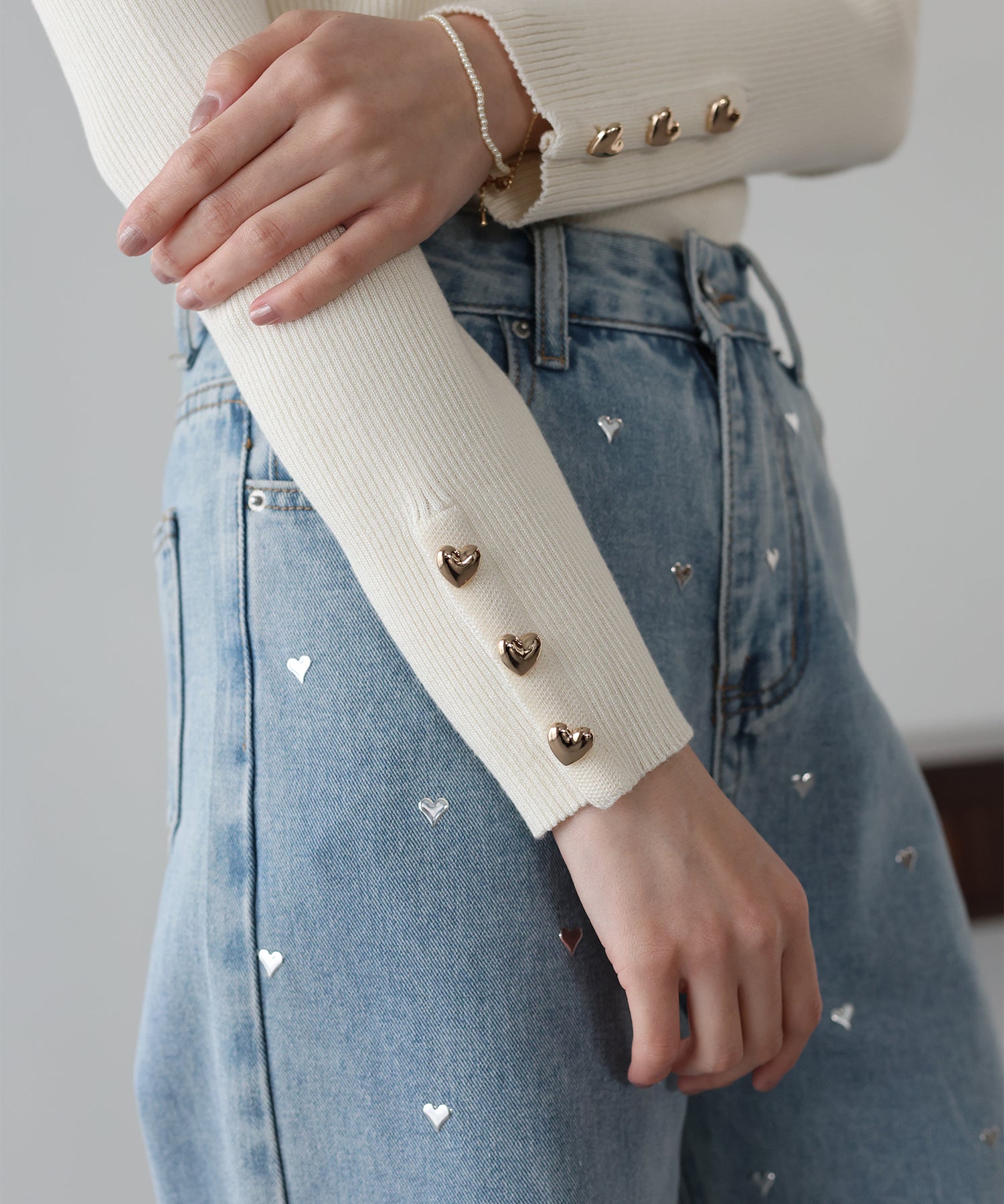 <JP> v領心心鈕顯瘦Knit Top* 3色入 <預購>