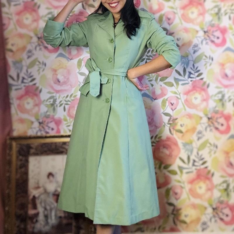 Vintage C.a. 1970s Made in Taiwan "Leon Green" Mint Green Princess Trench Coat (MT2023)