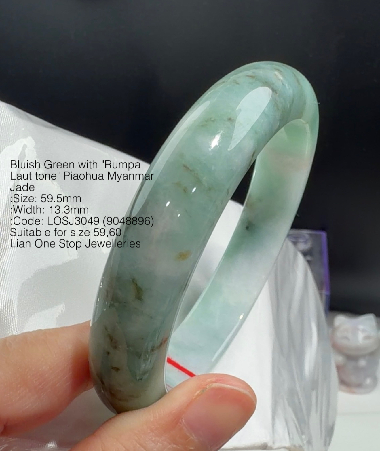 5.95cm Code: LOSJ3049 (9048896) Bluish Green with "Rumpai Laut tone" Piaohua Myanmar Jade