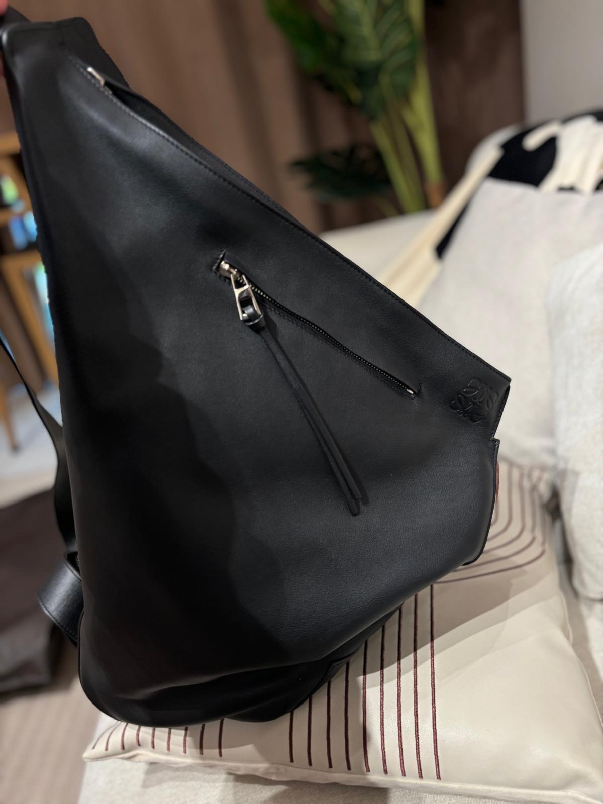 Loewe Sling Backpack Black Calfskin 100%Authentic, 98%New ✅Dust bag