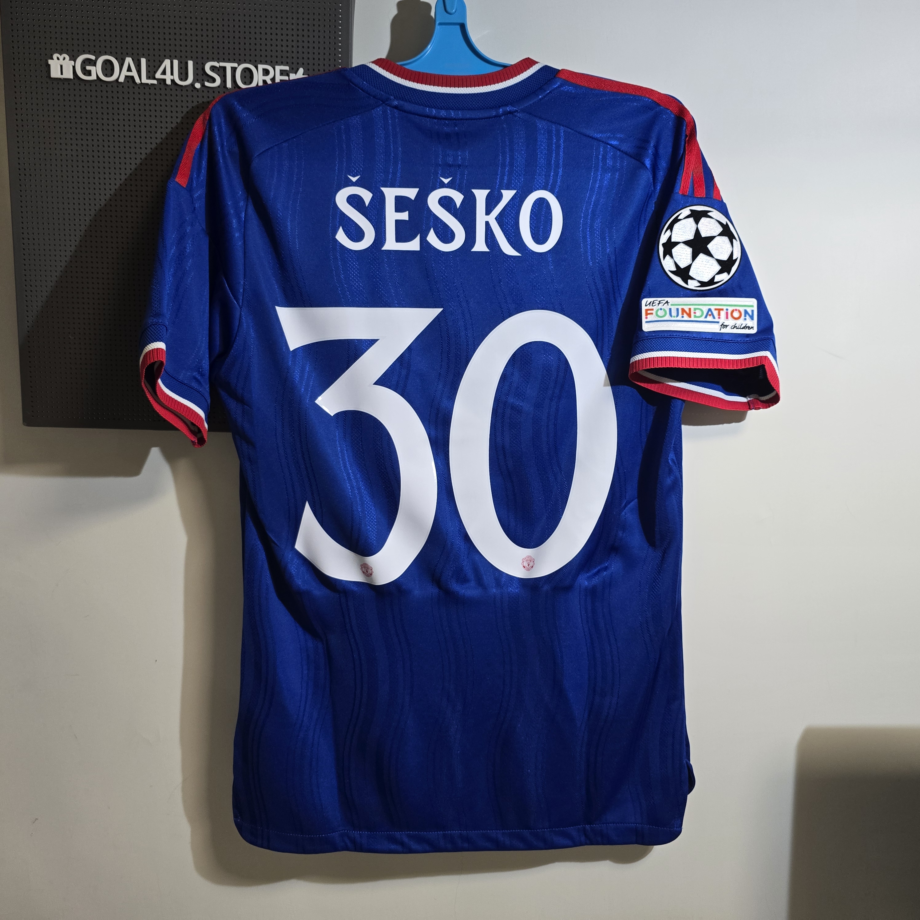 💙重溫經典藍魔傳奇 Adidas Manchester United 曼聯 2026-27 作客球員版球衣 (可加印字章) KA6864