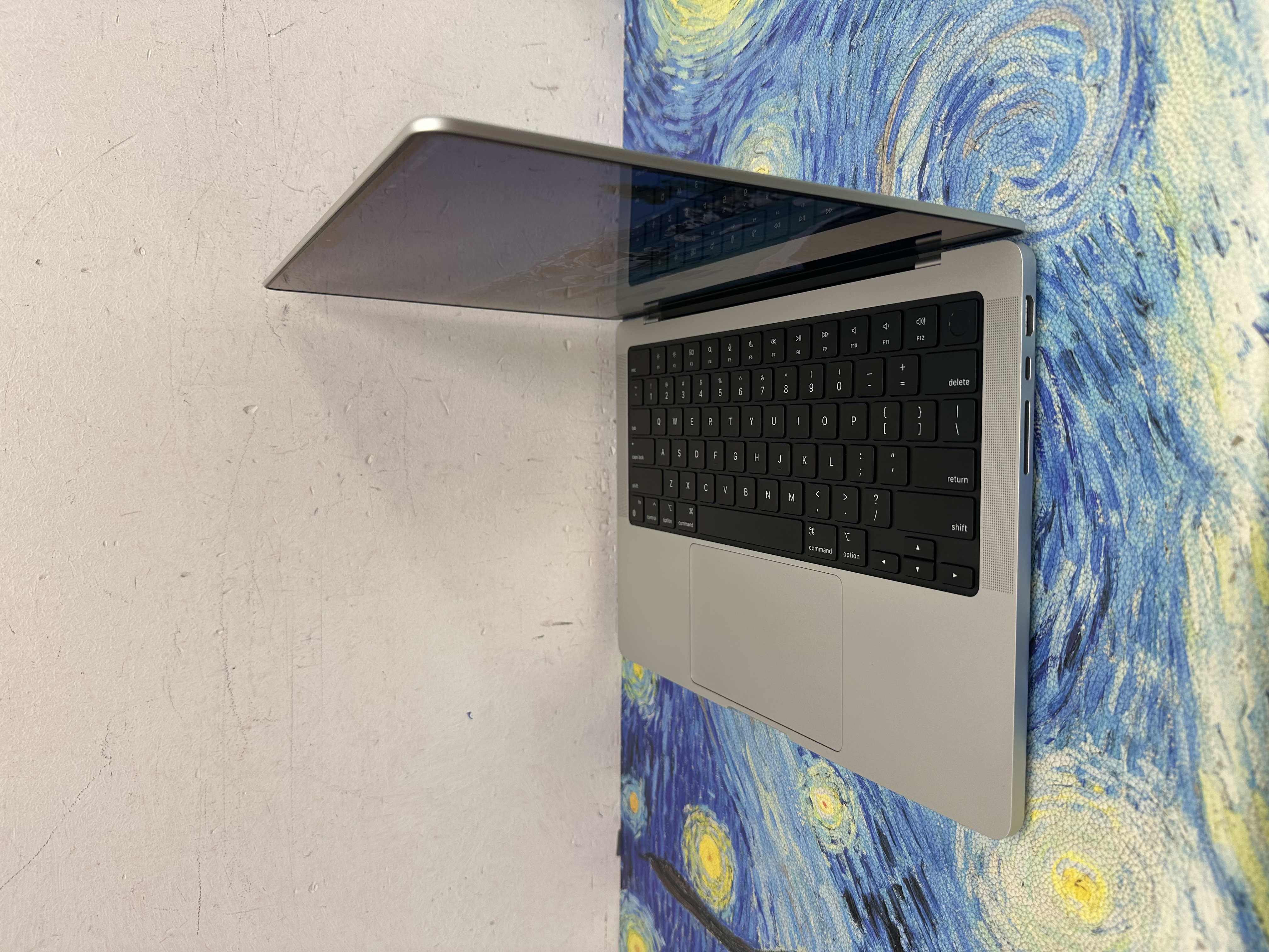 #6180 全新質素 未使用品 Apple MacBook Pro M4 14寸🔥 )Apple MacBookPro M4 2024 M4 CPU/16GB Ram/512GB SSD/10核心GPU/Liquid Retina XDR Mon/14.2吋/銀色