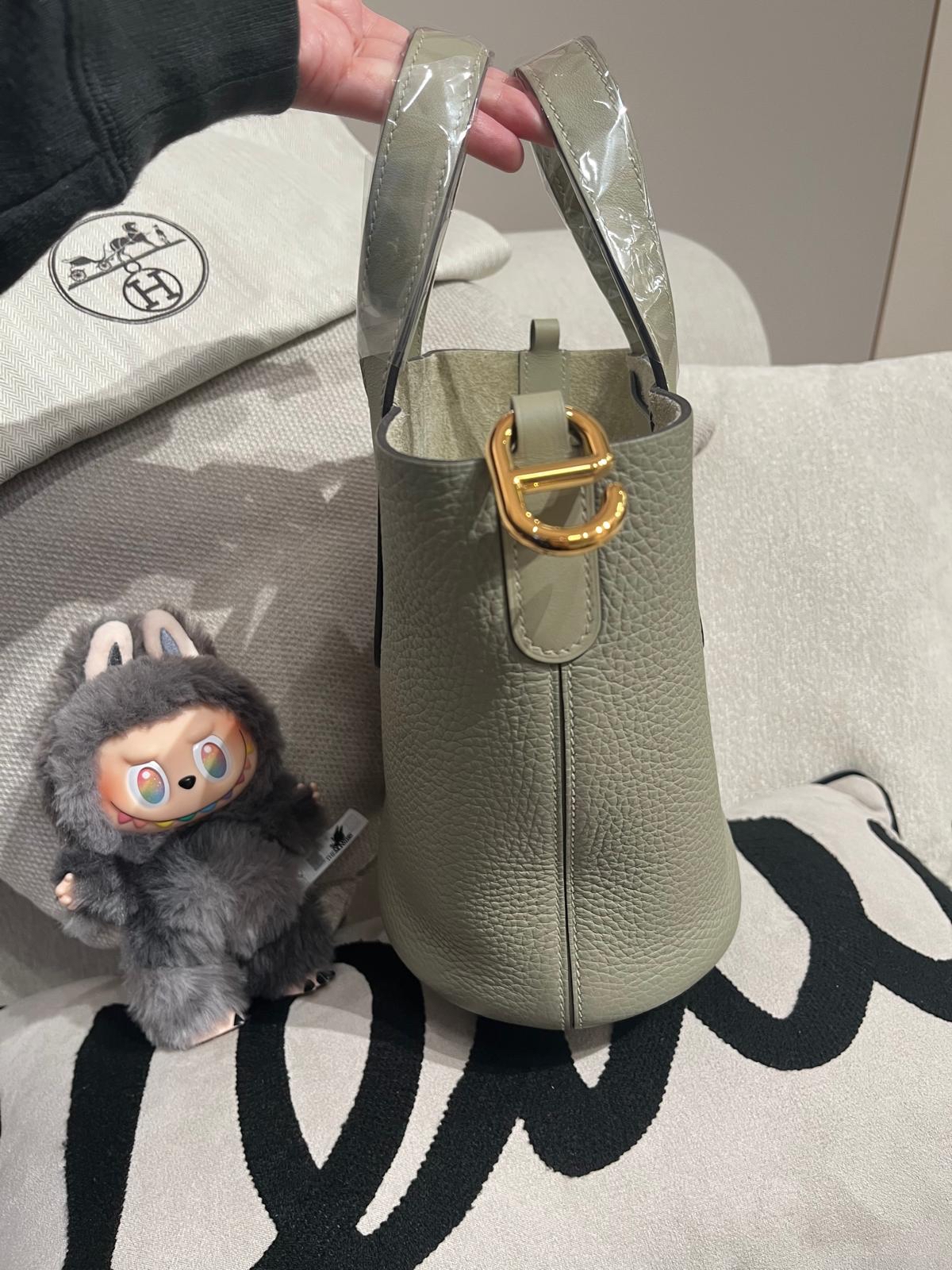 全新 Hermes in the loop 18,STAMP B,Q1 Sauge Clemence Calfskin,100%Authentic ,100%new 全新貨品 ✅收據✅dust bag✅盒 