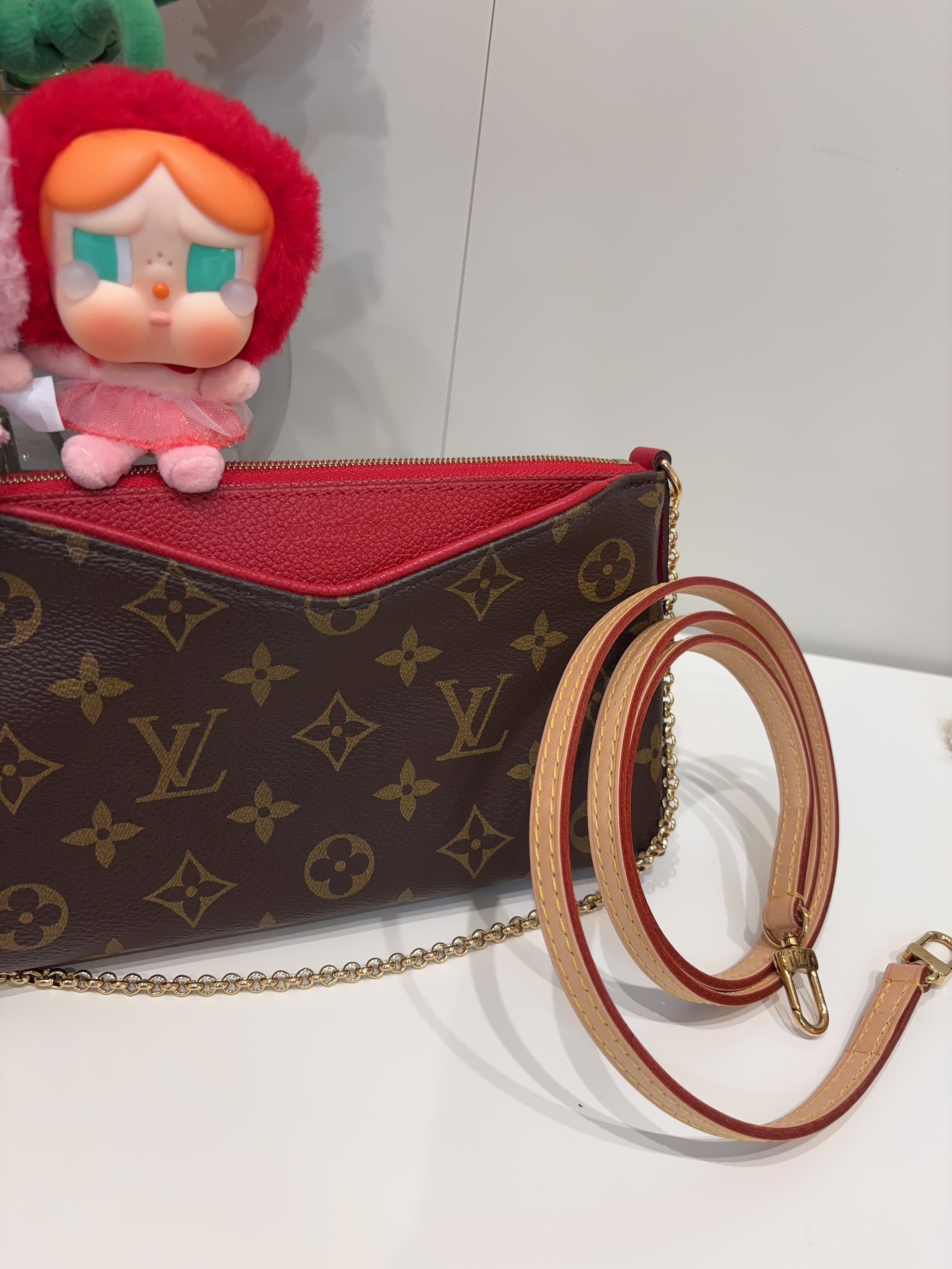 Lv Pallas woc wallet on chain crossbody bag unused 