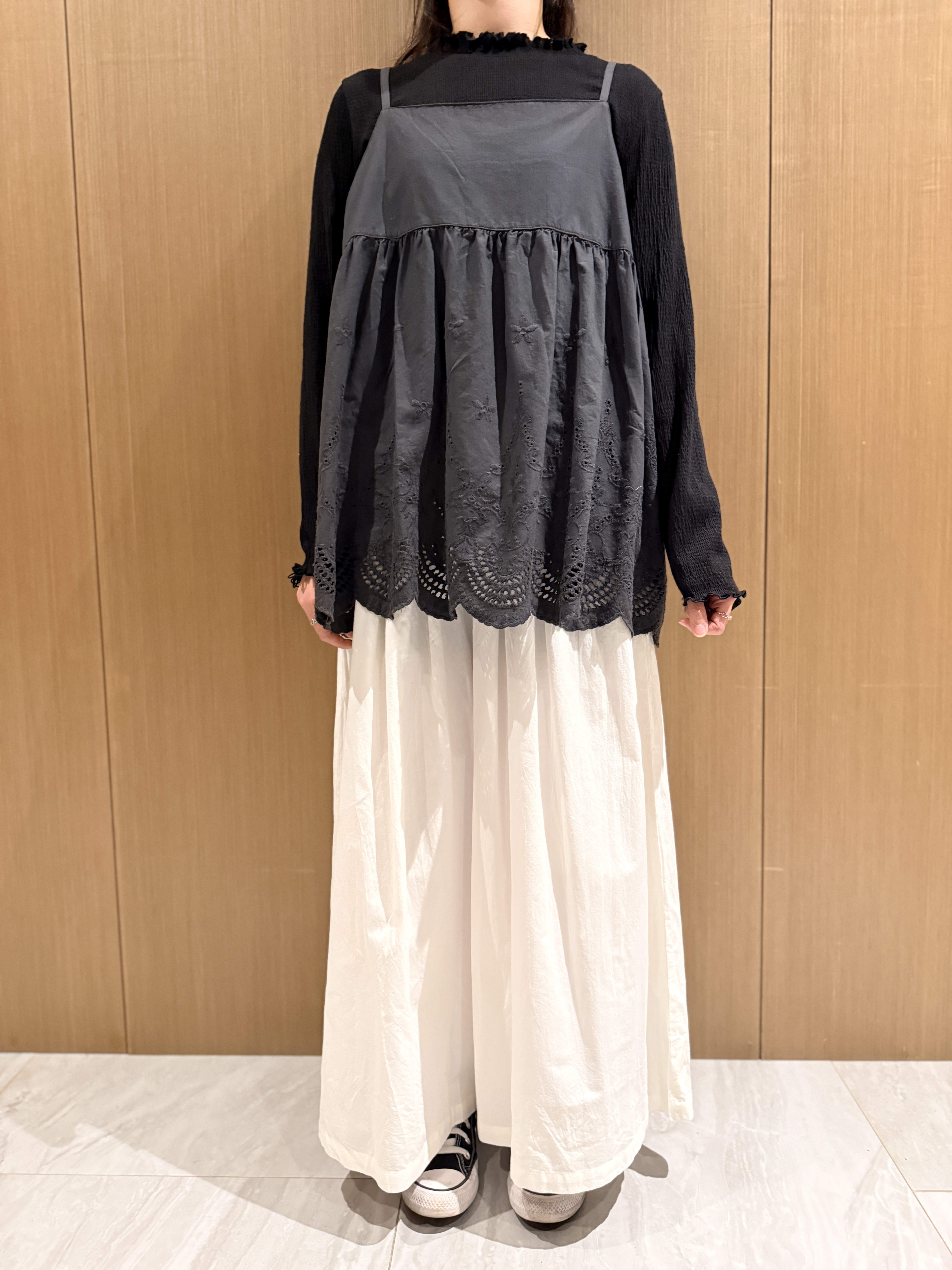 平口通花吊帶（炭灰色）