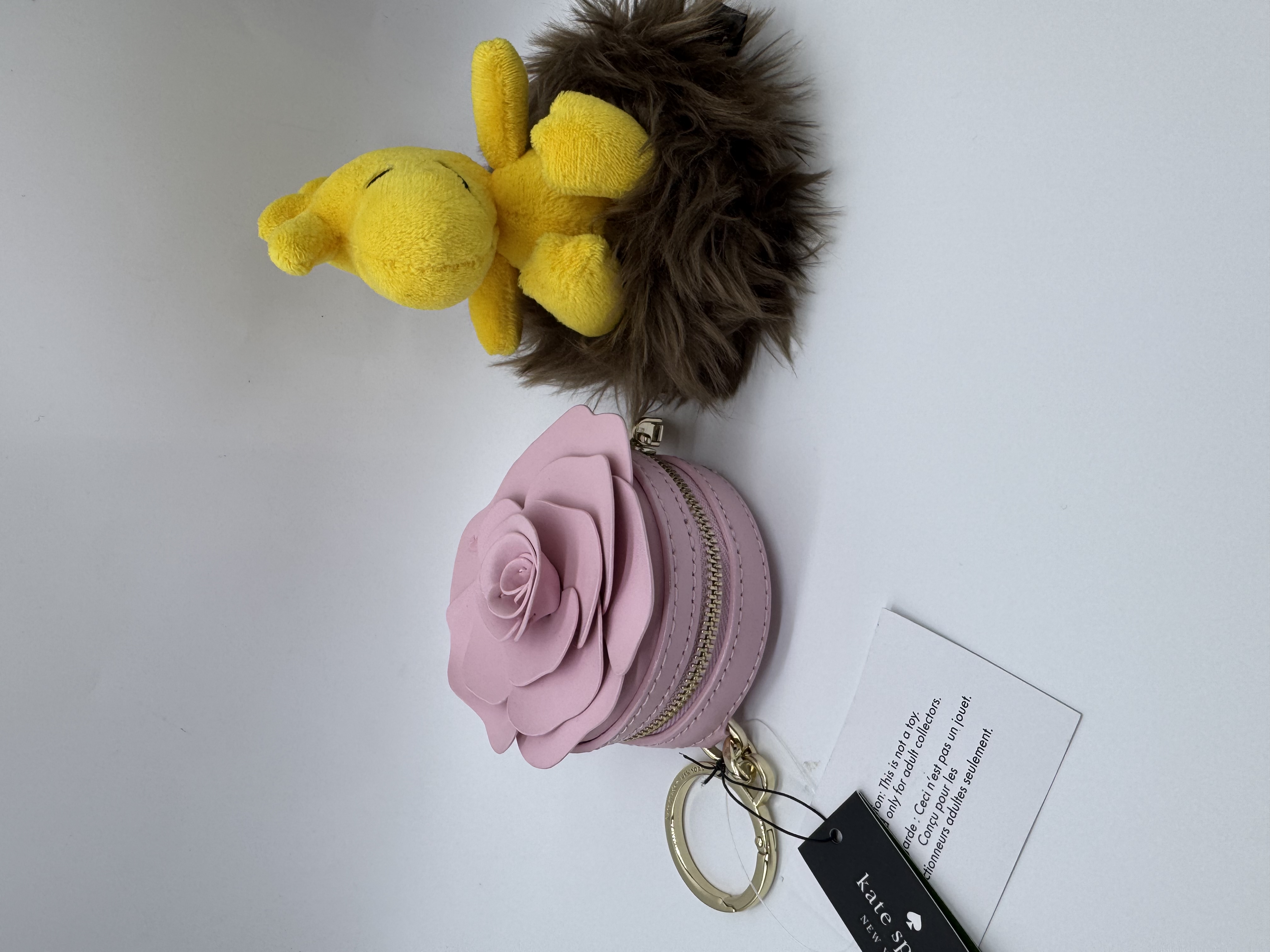 🇺🇸✈️🇨🇦粉紅色玫瑰🌷Kate ♠️ New York Outlet 吊飾現貨💕💕💕