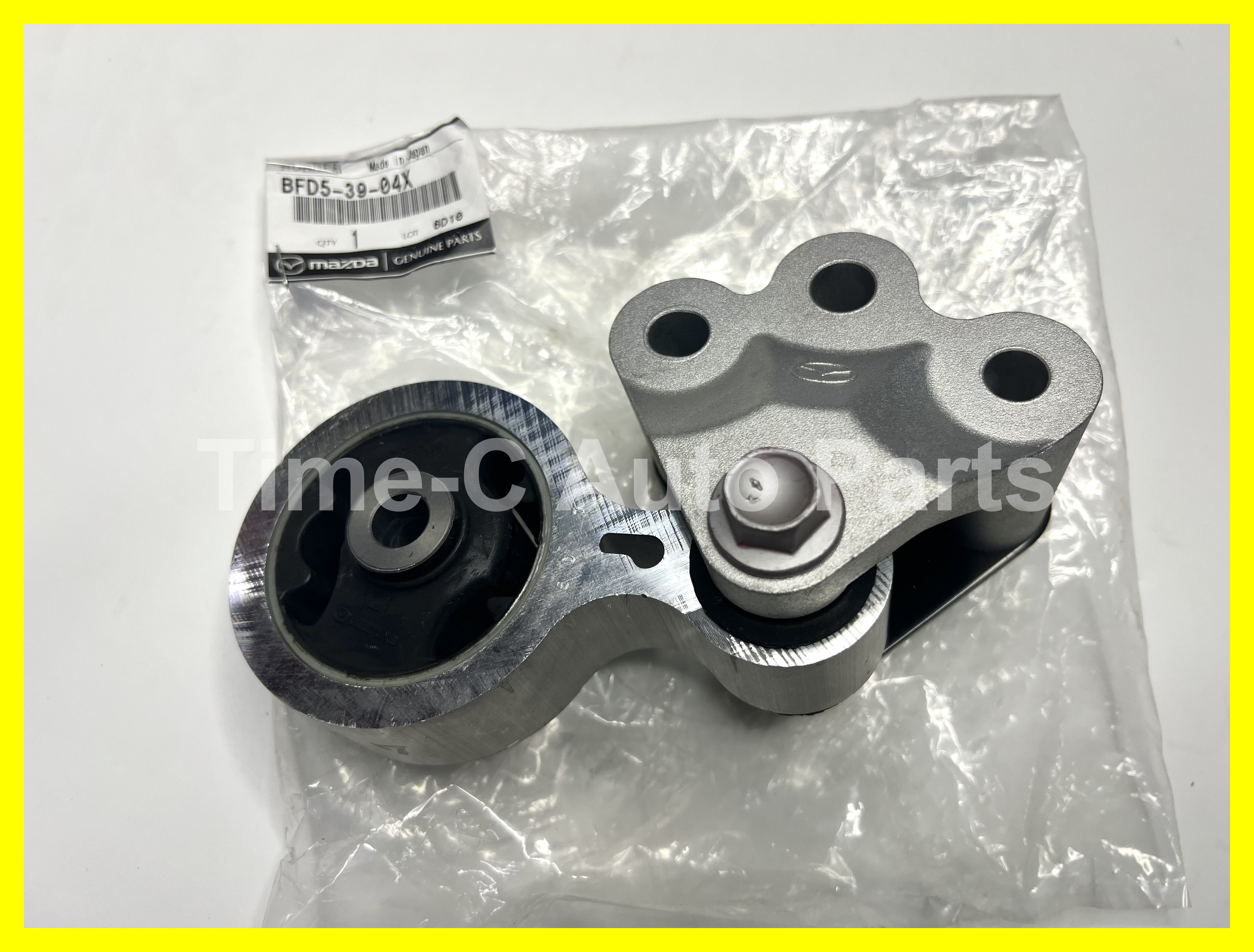 Mazda 5 - 後機器膠 BFD5-39-04X