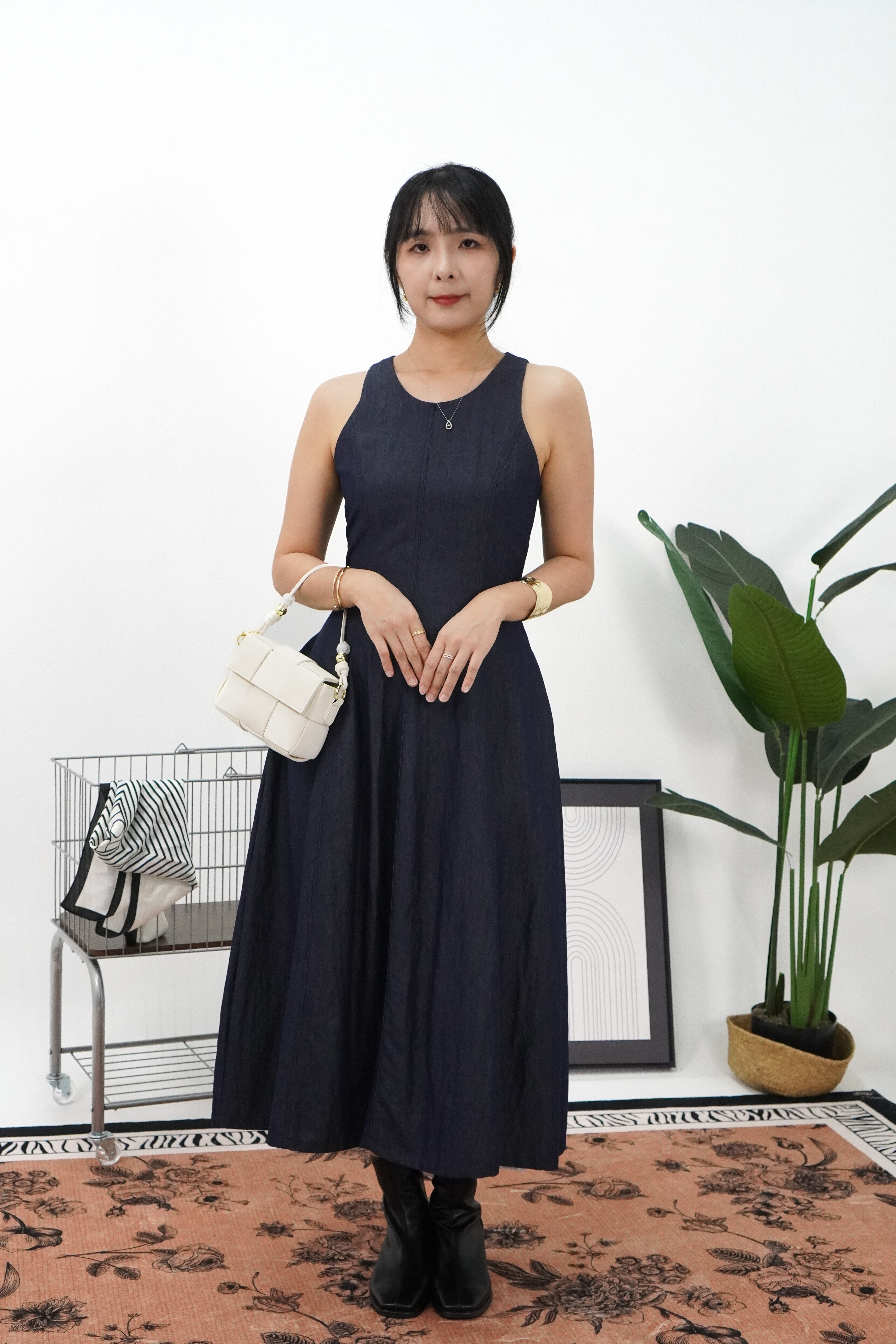 收腰背心裙 Cinched Waist Tank Dress