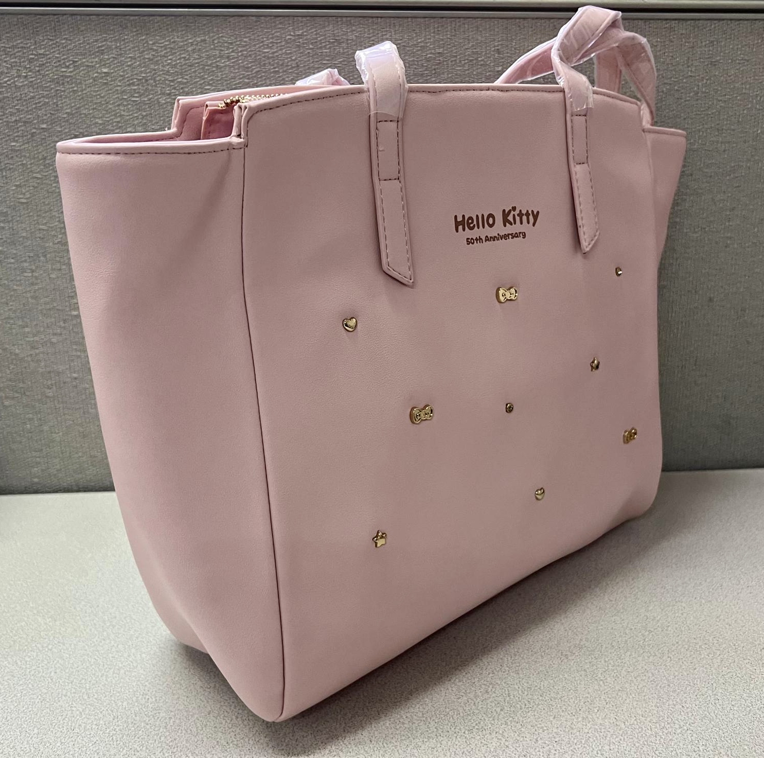 🎌日本直送🎌Hello Kitty 鑲嵌設計則孭袋