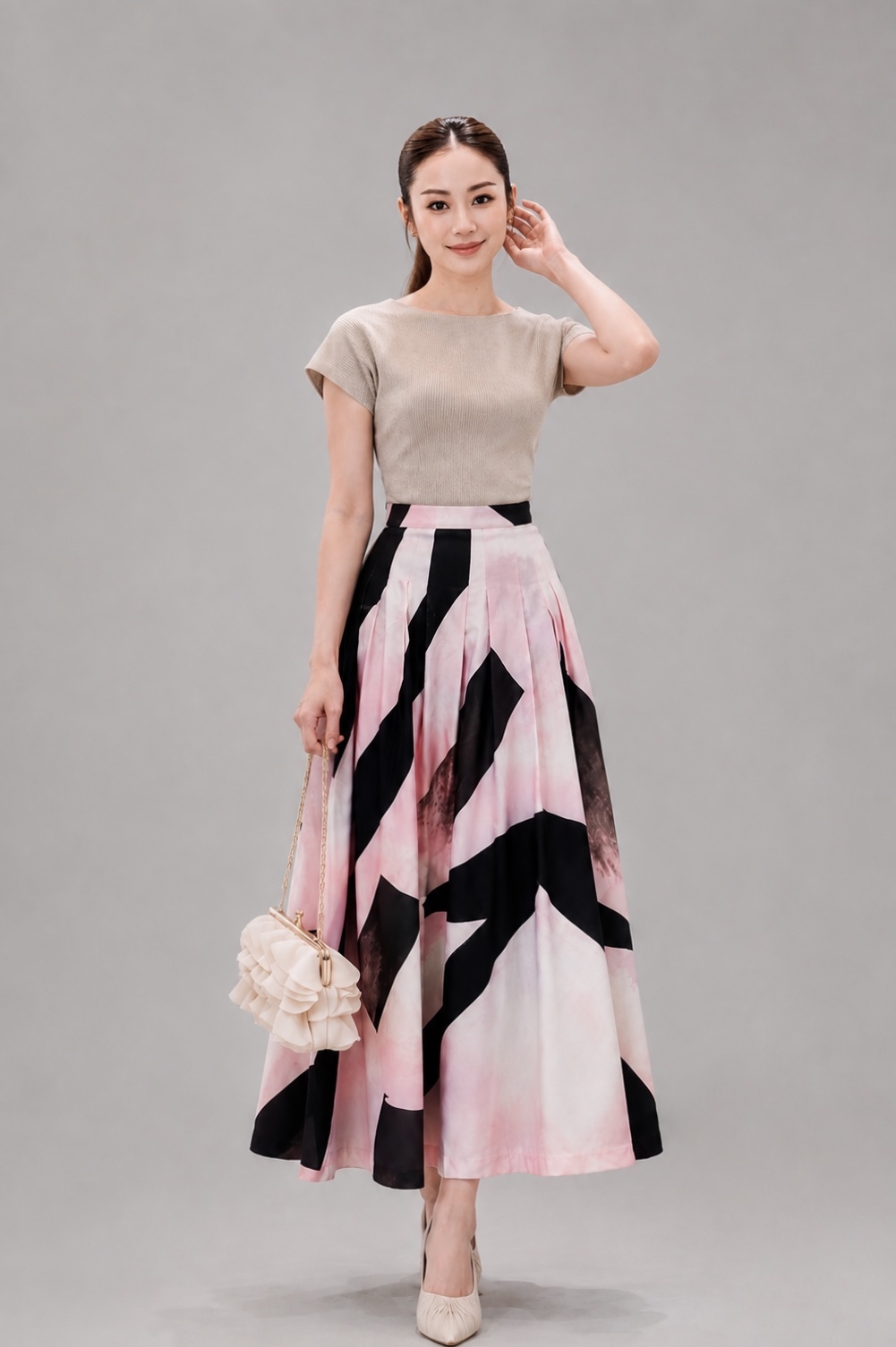 601121 Monochrome Abstract Print Maxi Skirt