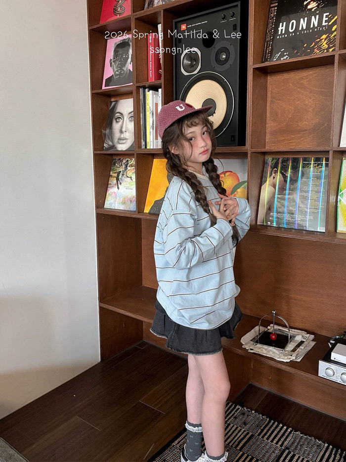 🇰🇷Matilda&Lee tee