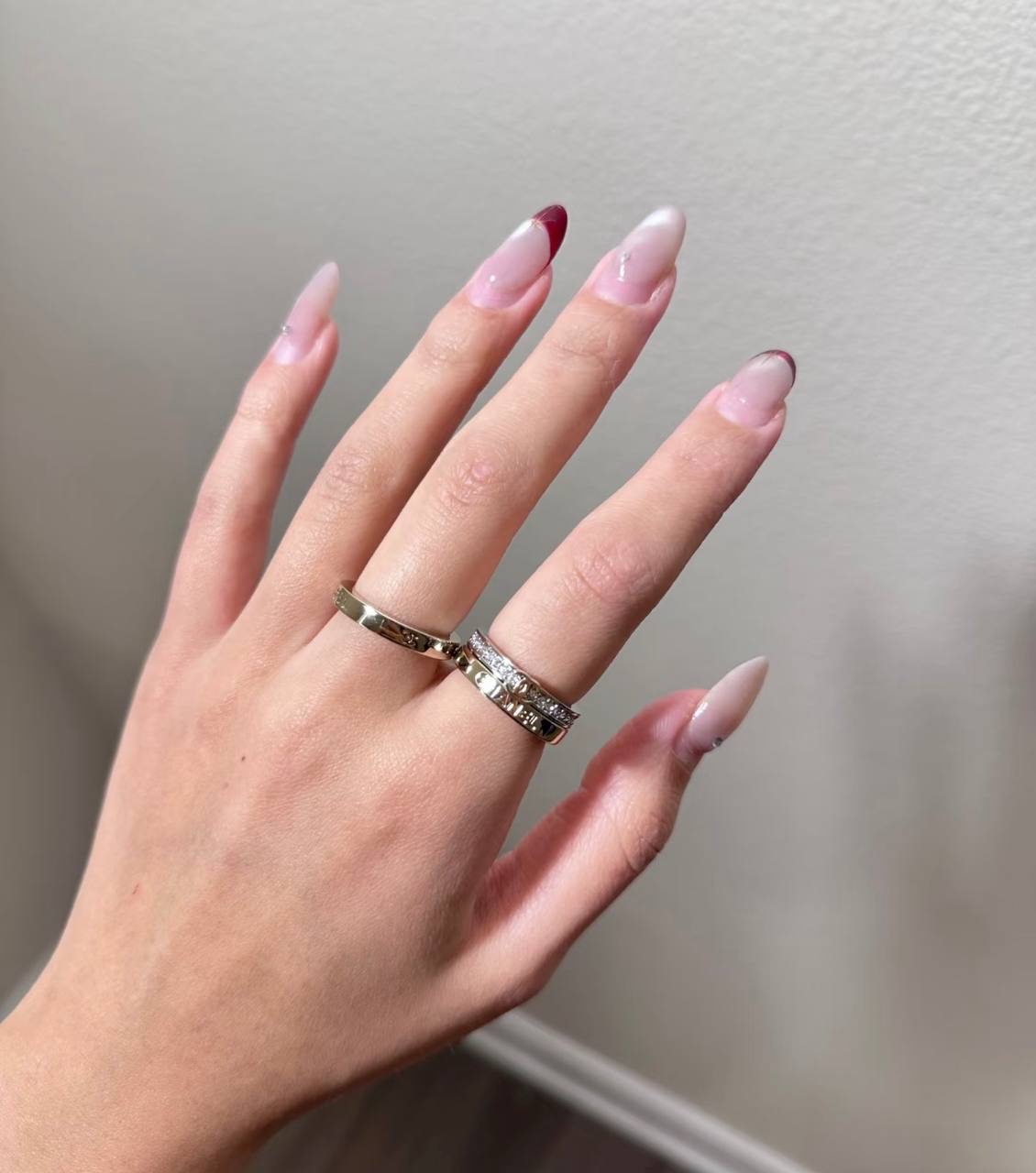 Chanel 26P 一set3件 戒指 可以疊戴可以分開戴😍 其中一隻有閃石💖💖  除返開每隻戒指$2600 😛  Size 52/54