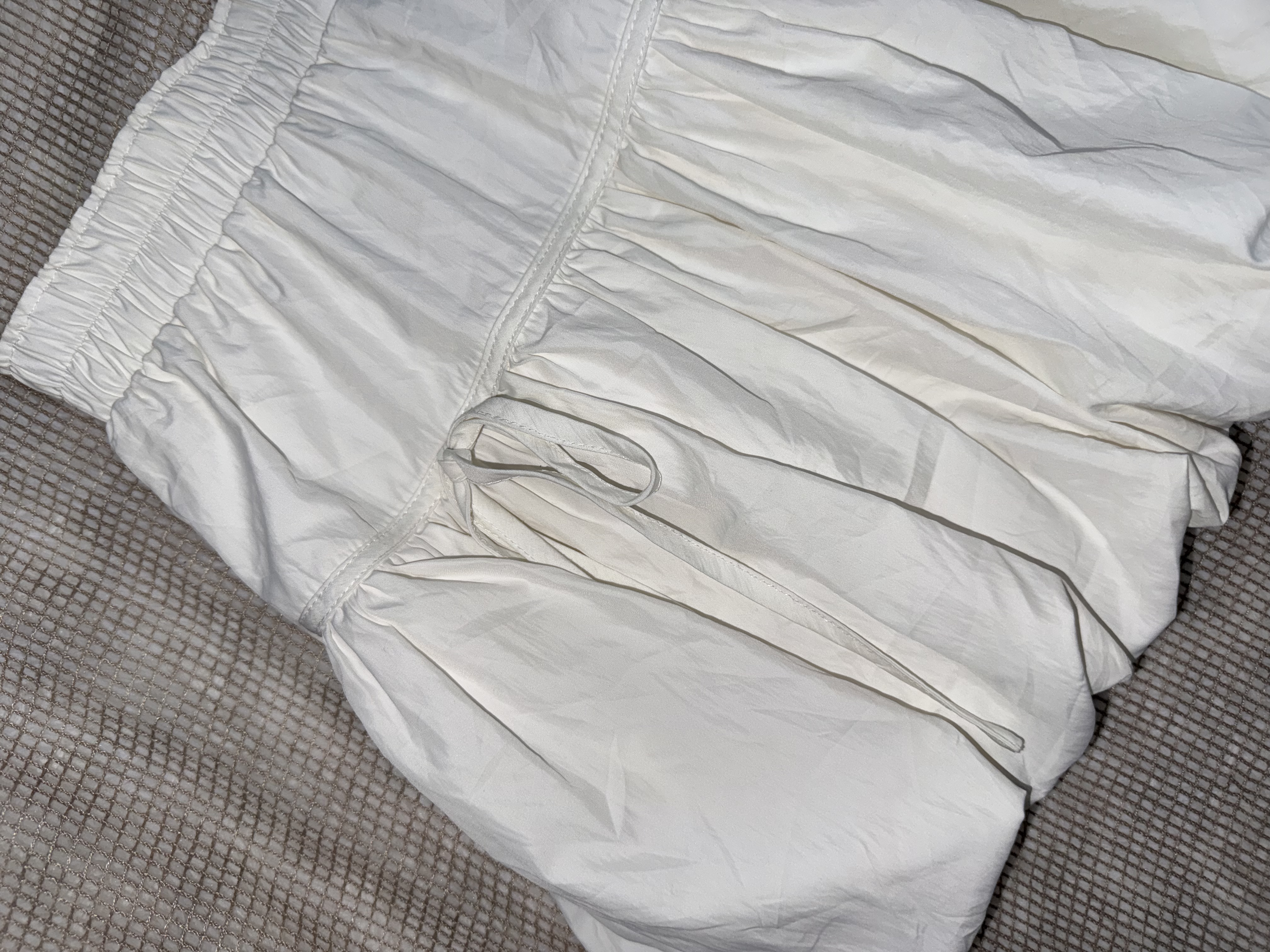 Balletcore White Bubble Mini Skirt with Bows