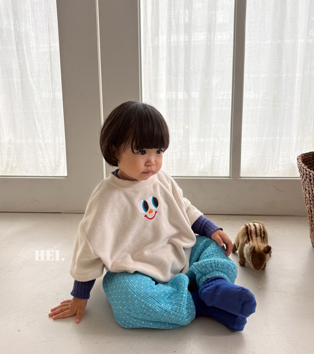 Hei | Peek-a-Boo T-Shirt