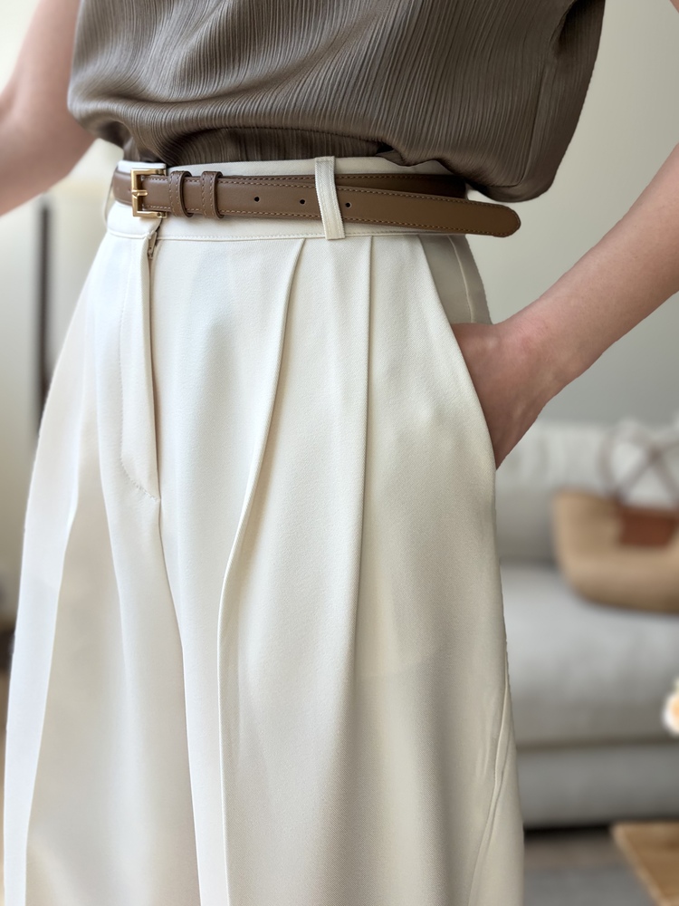 Timeless Pleated Flow Pants (Ivory)
