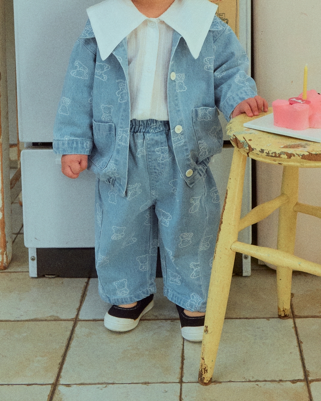 🌸預訂 韓國直送🌸🇰🇷OOTTBEBE兩色小熊滿印斜紋布牛仔褲