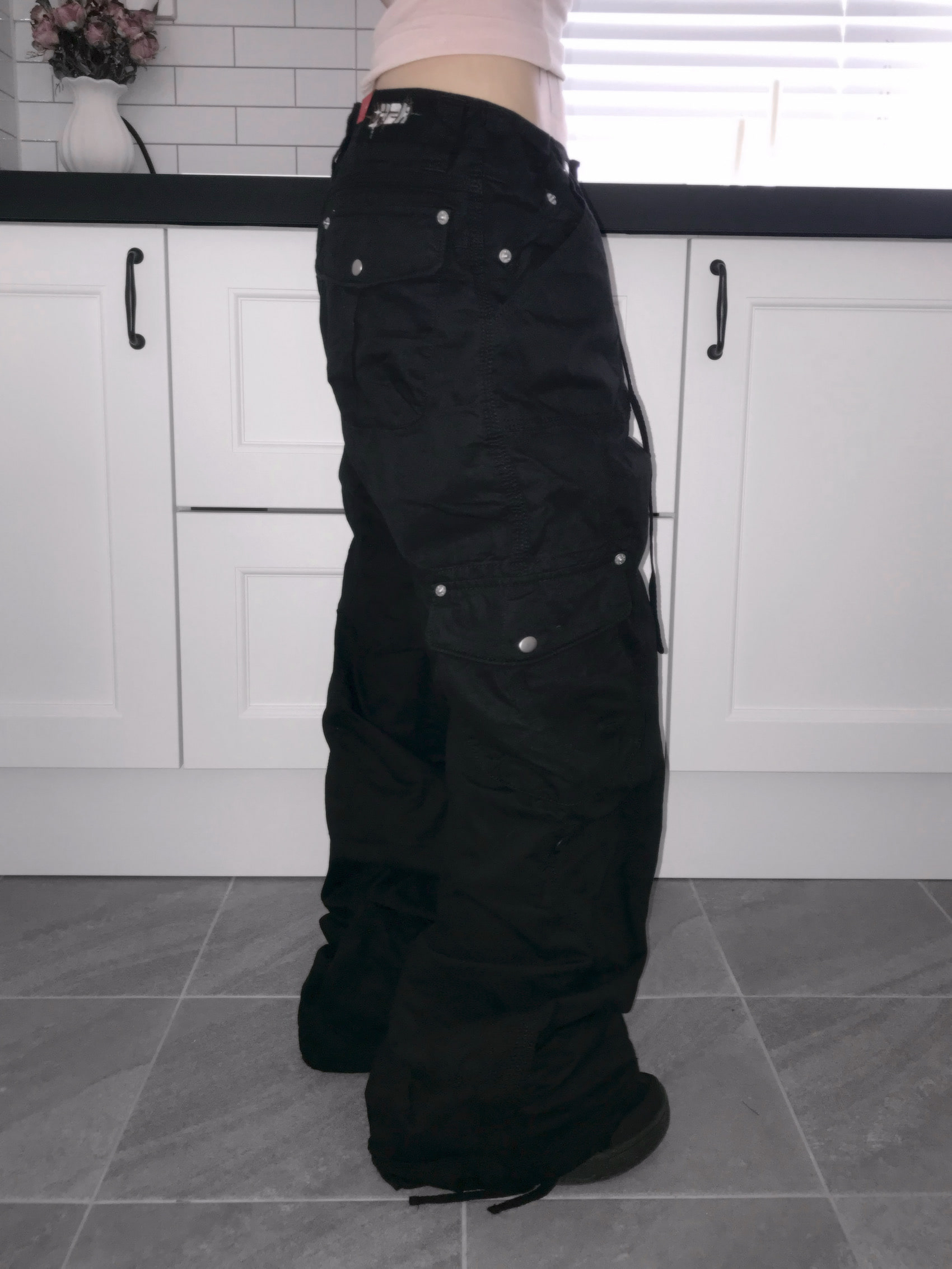 Retro Low-Rise Loose Cargo Pants