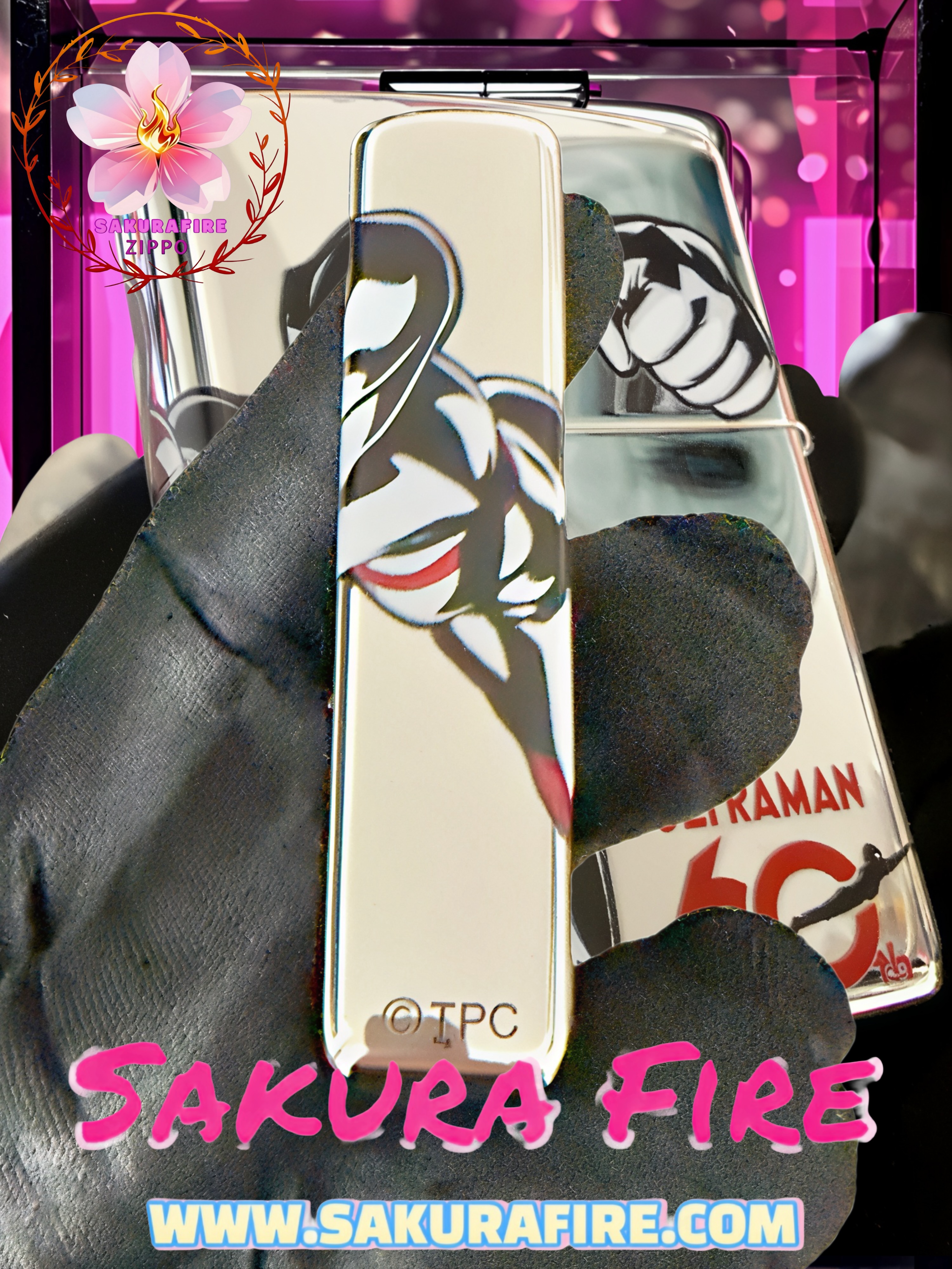 🔥Zippo🔥2026年 港版 《超人/Ultraman》60週年紀念收藏版 三面環繞雕刻 鍍銀打火機