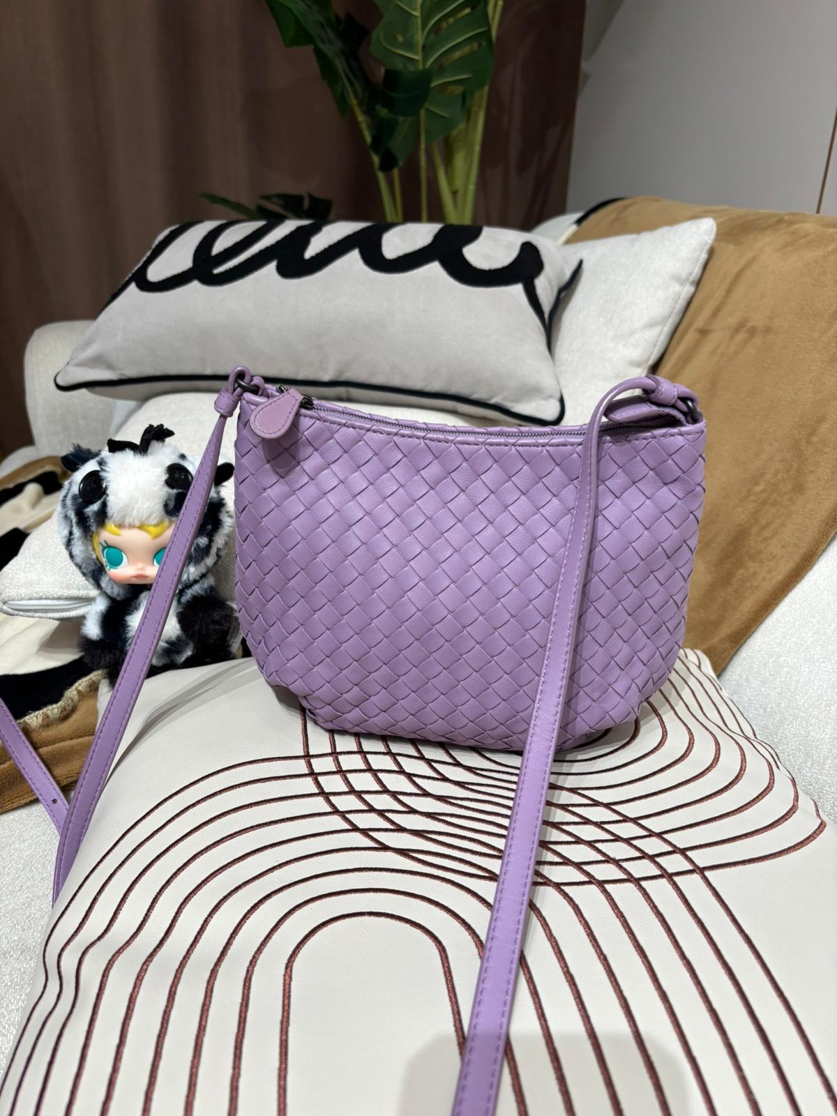 Bottega veneta BV crossbody bag  ,100%Authentic,98%new✅dust bag