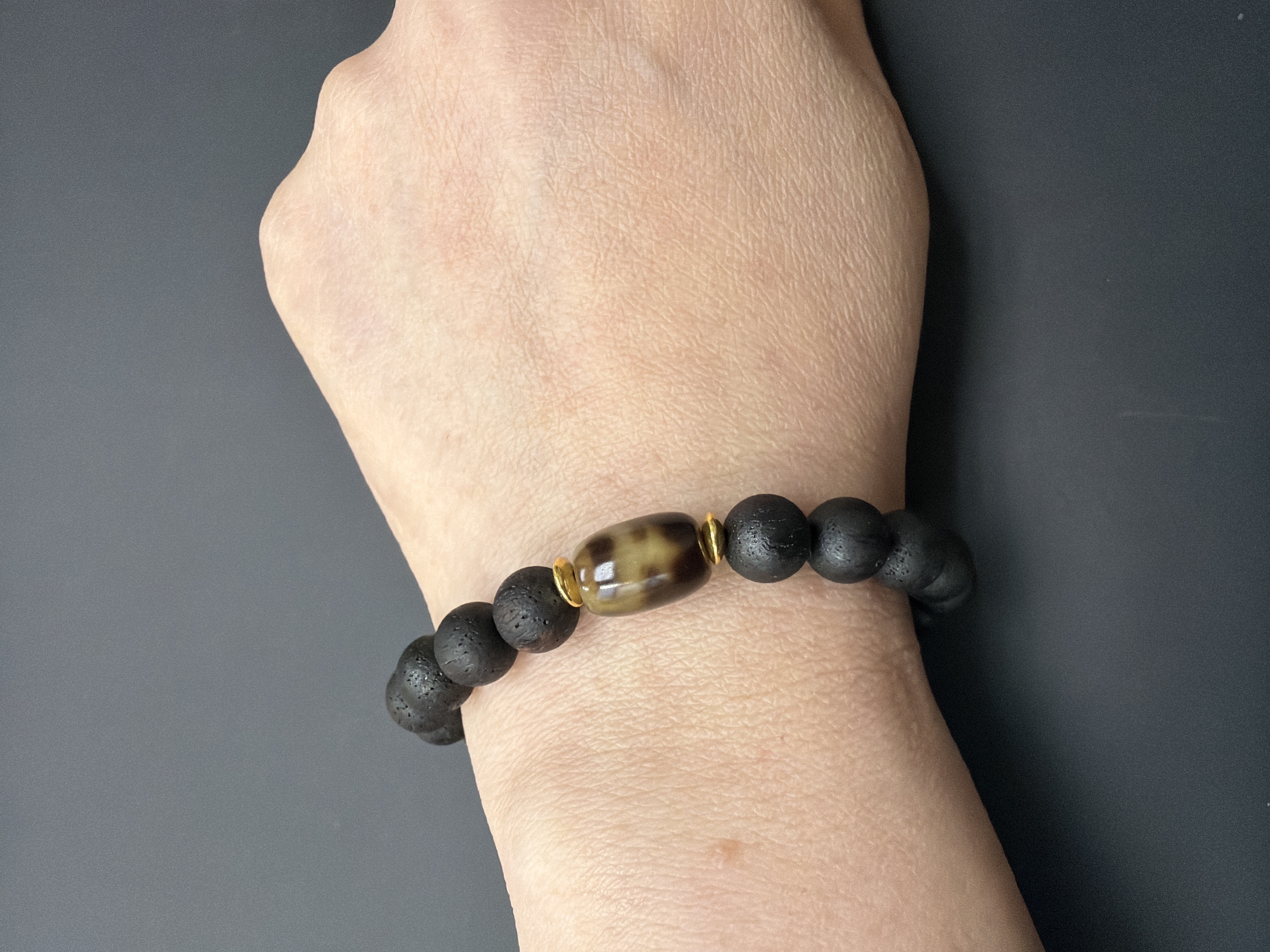 寶瓶天珠配：8mm 降真香手串