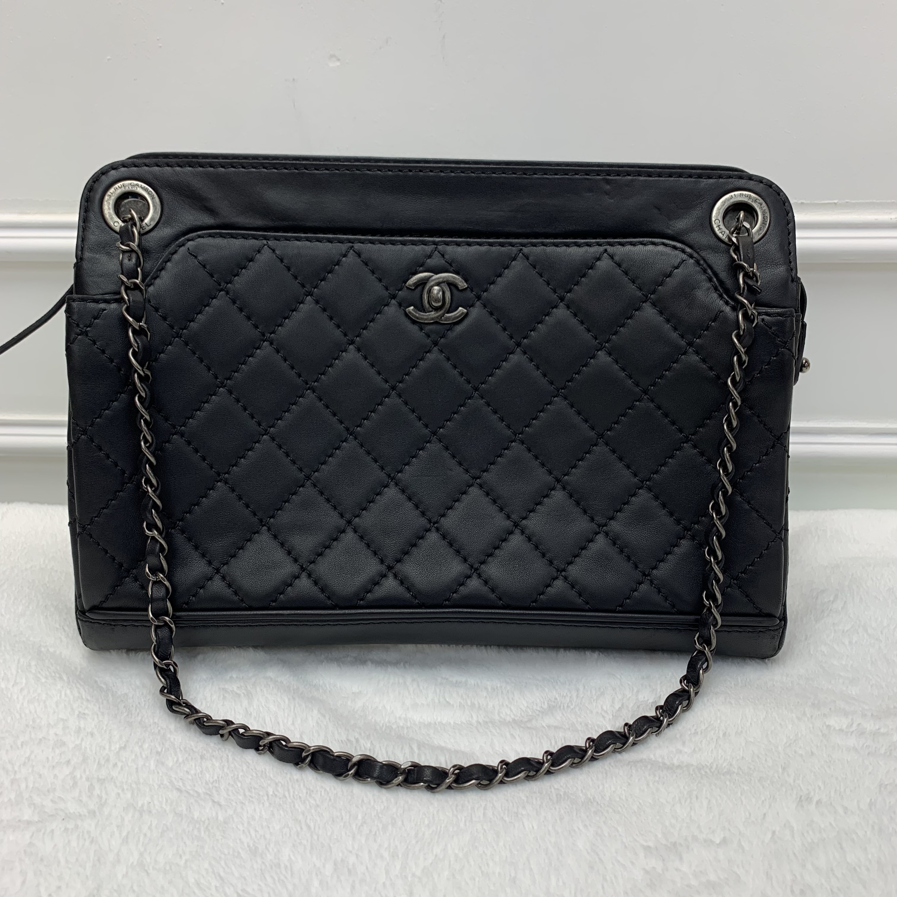 中古包🖤Chanel黑色小羊皮金屬鎖鏈肩背袋