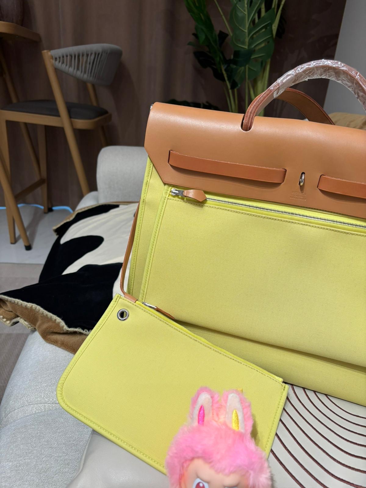 Hermes Herbag 39, 100%Authentic,98%new ✅key lockpad✅dust bag