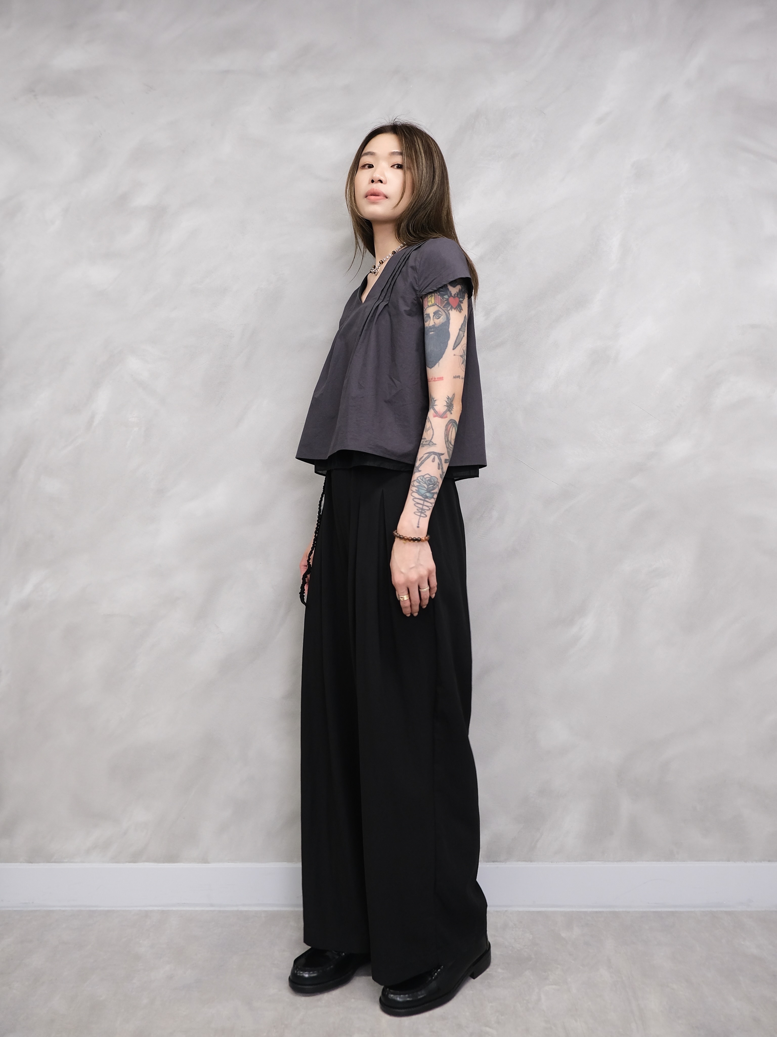 Double layer v-neck top #top142