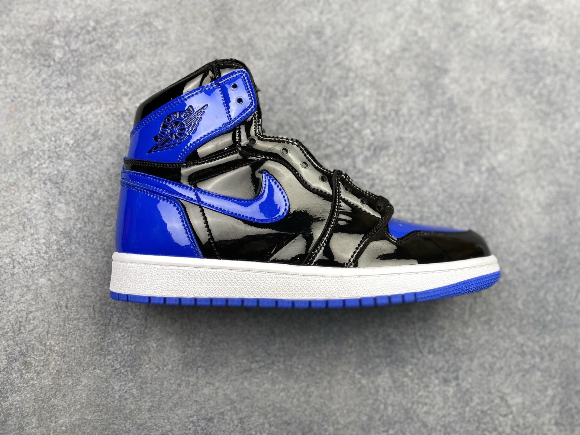 Nike Air Jordan 1 Retro High OG