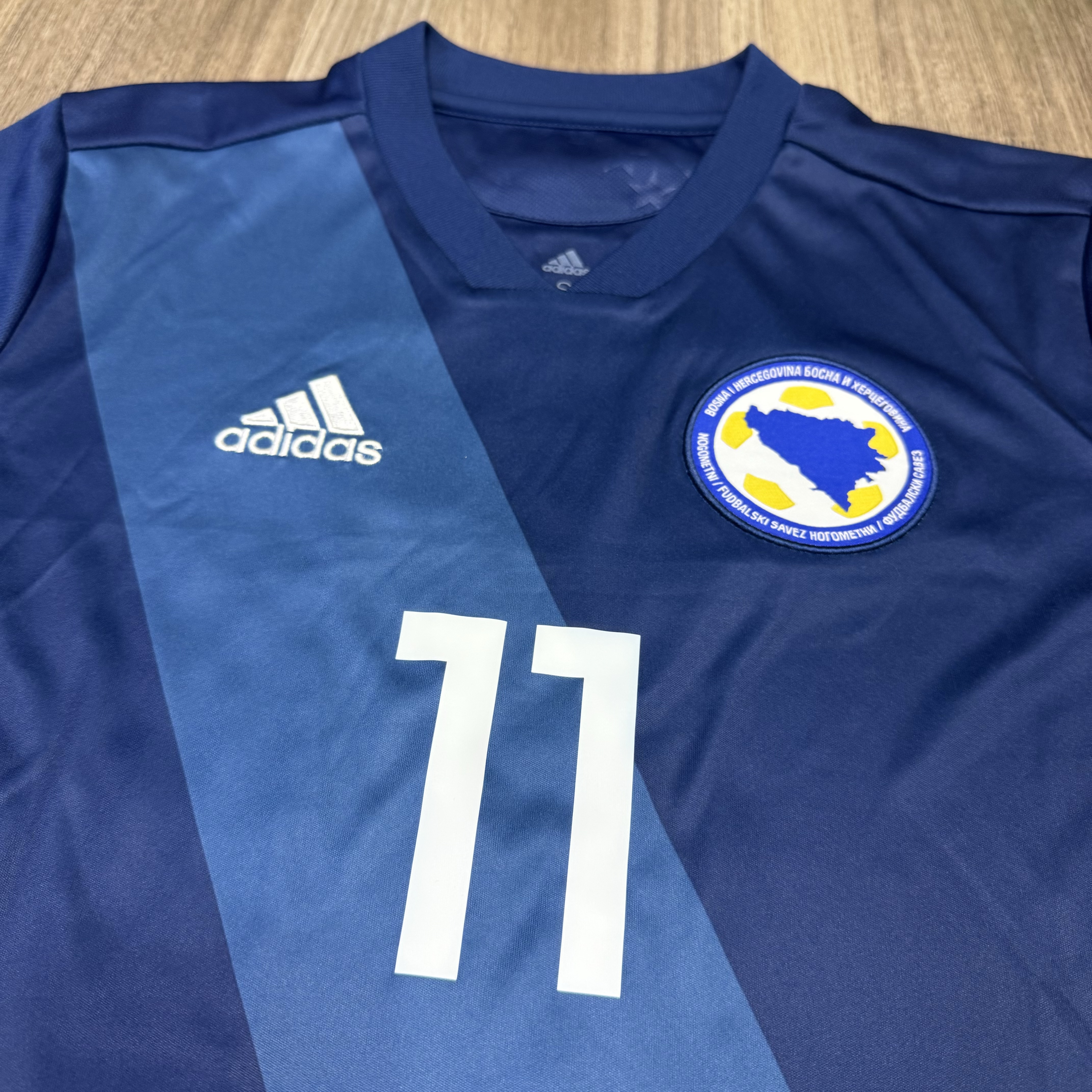 Bosnia And Herzegovina 17/18 home shirt  #11 Dzeko
