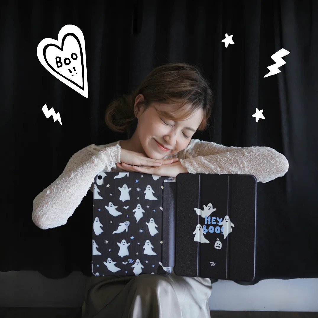 【Peek-a-BOO!】透明磨砂書本式 iPad Case