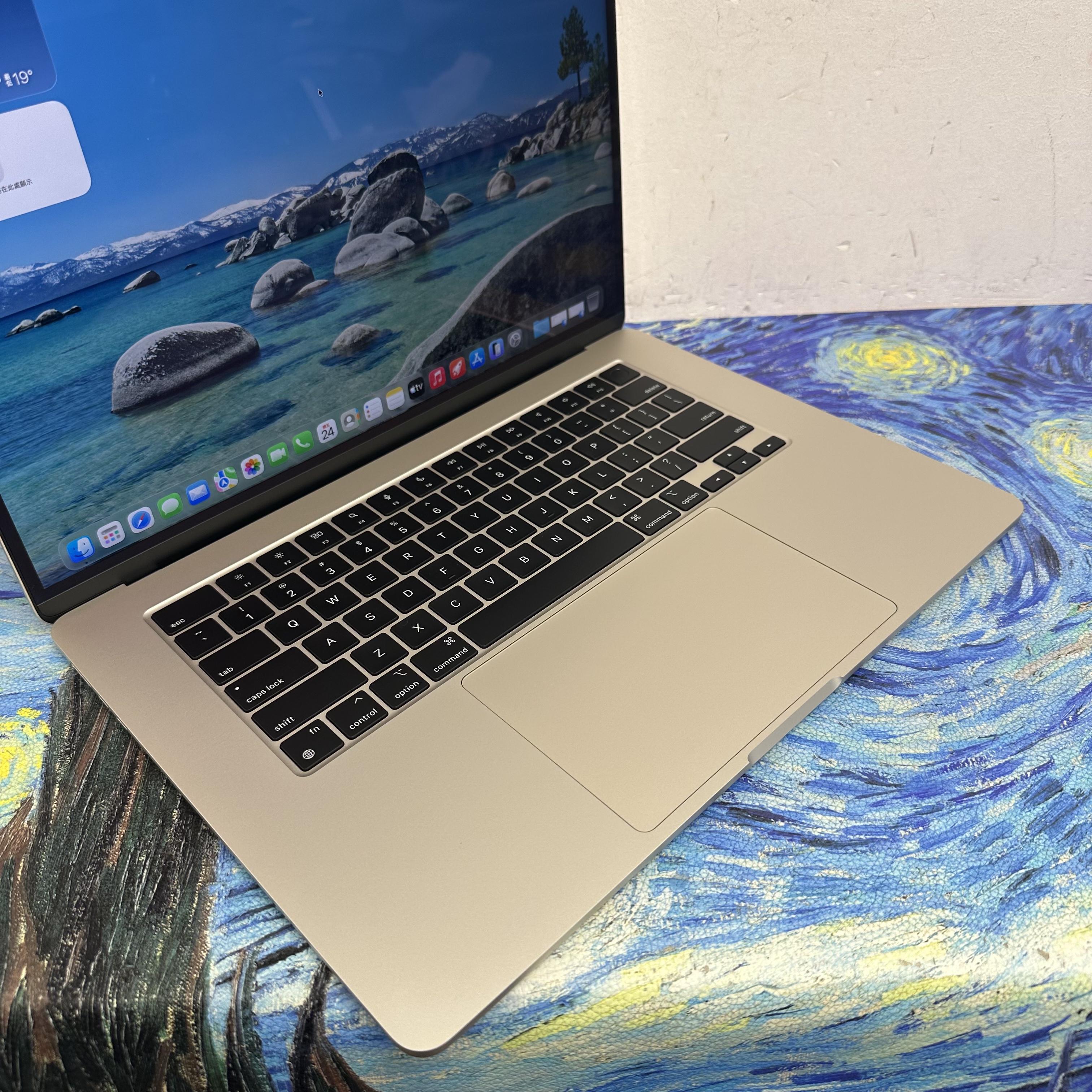 #6043 APPLE  MacBook Air M2 2023 M2 CPU/24GB Ram/512 SSD/10核心GPU/Liquid Retina XDR Mon/15吋/星光色/ 電100/Laptop /Notebook / Gaming