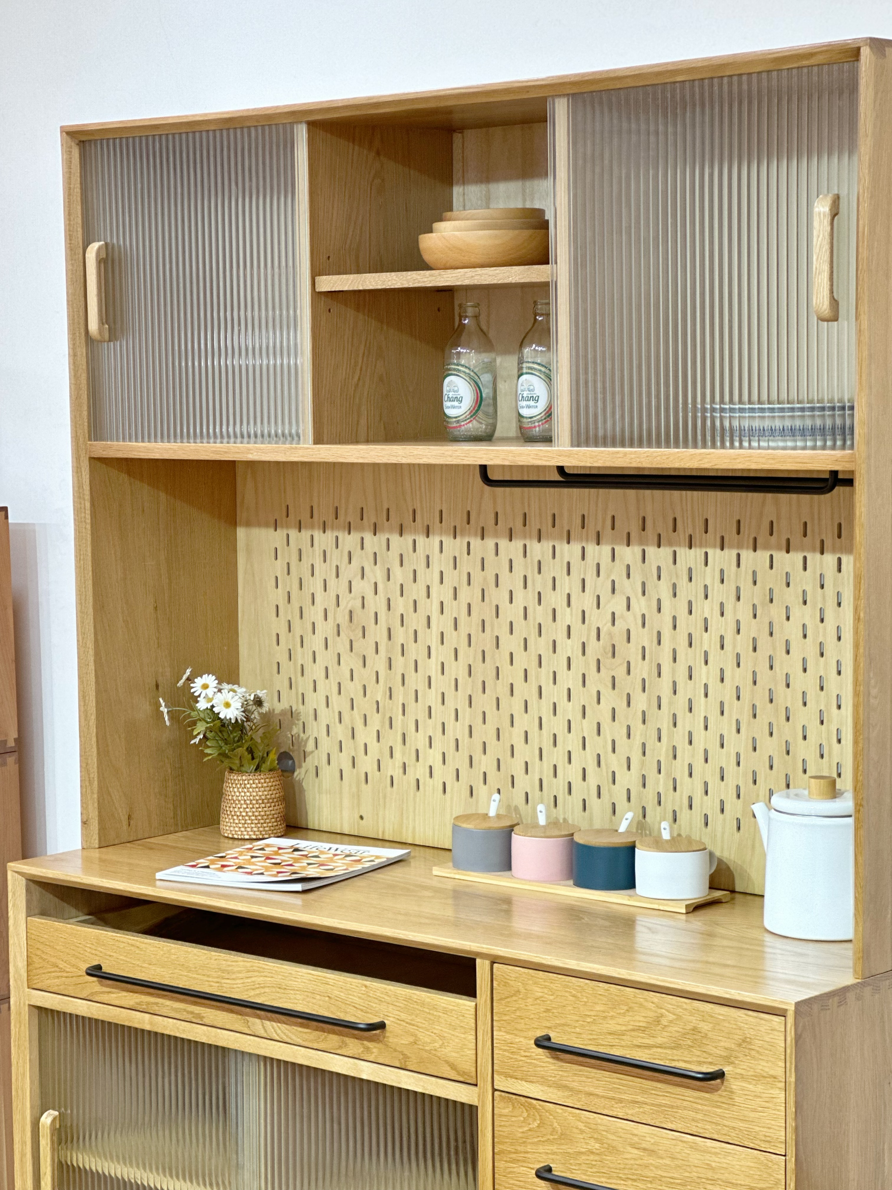 #陳列品清貨  COUNTRY  Cupboard 
